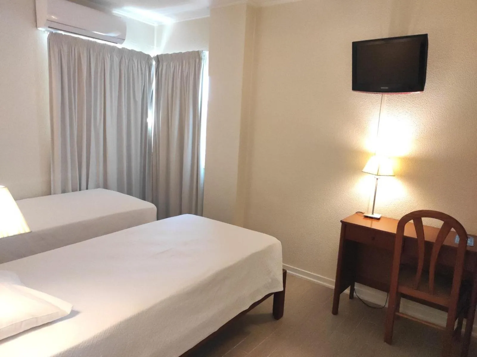 Bed in Hotel São Mamede Estoril