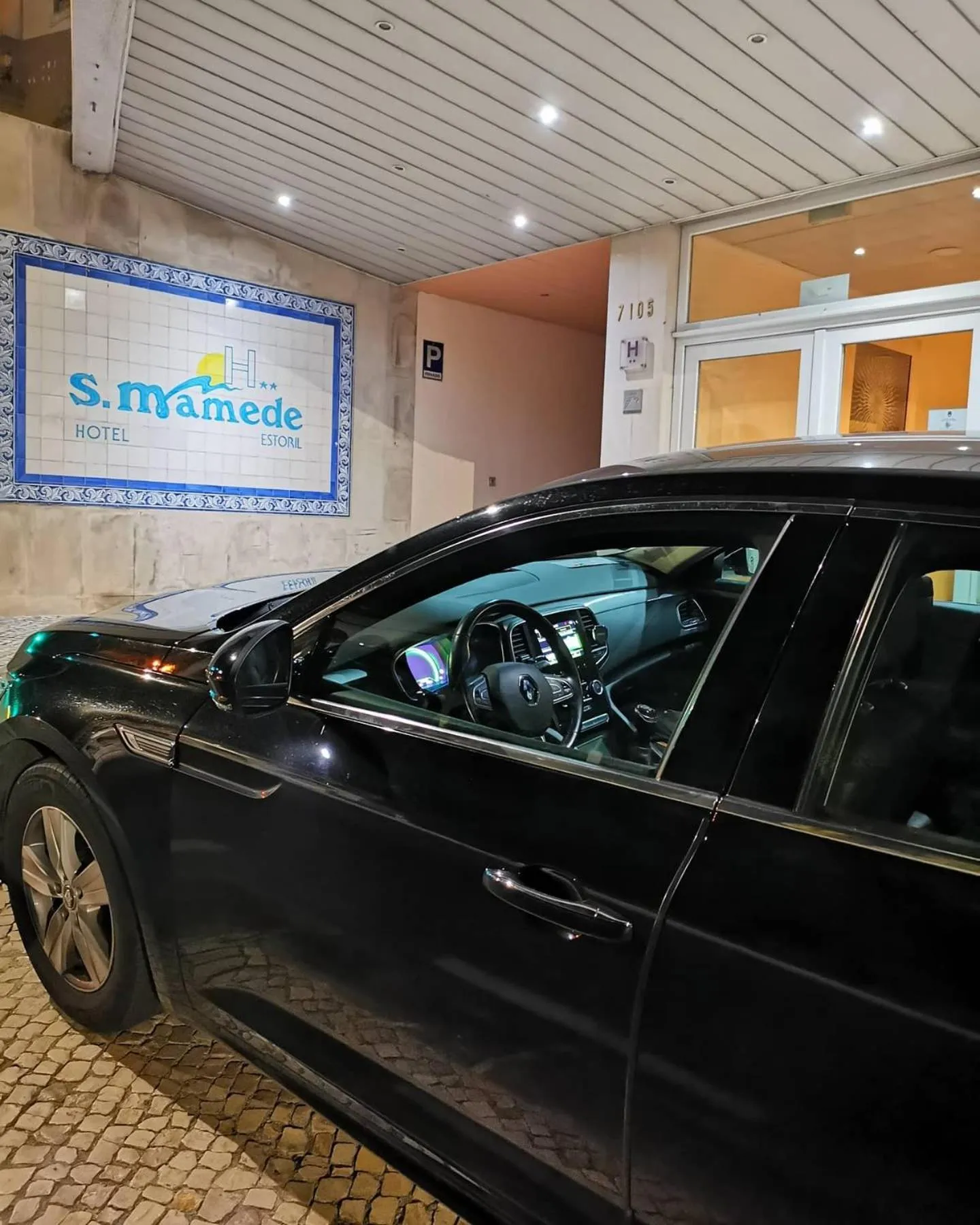 Property building in Hotel São Mamede Estoril