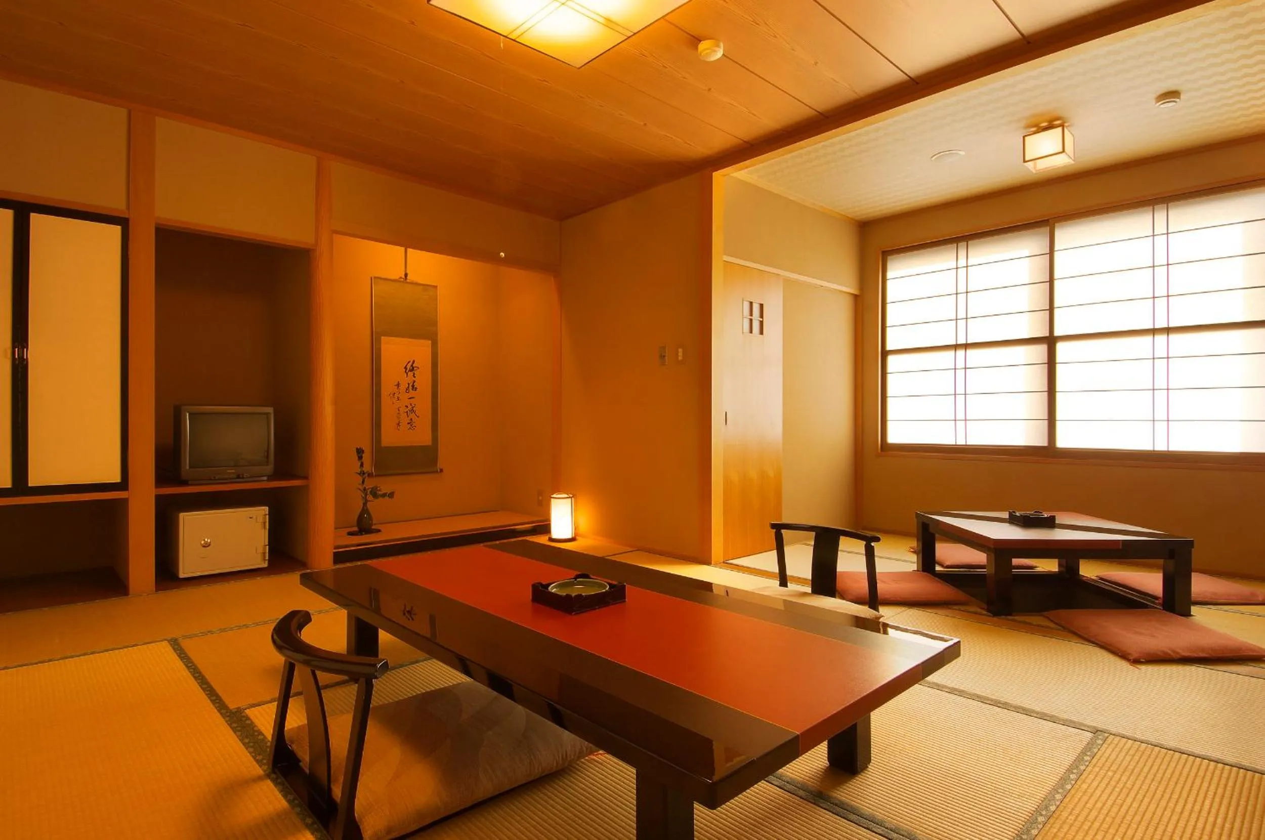 Photo of the whole room in Ichinoyu Katei