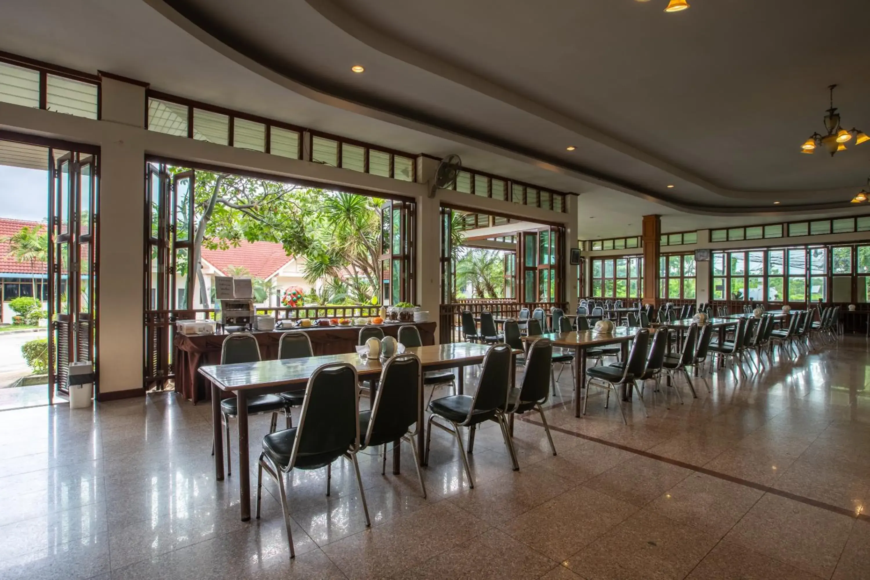 Restaurant/places to eat in Pimann Inn Hotel Restaurant/places to eat in Pimann Inn Hotel