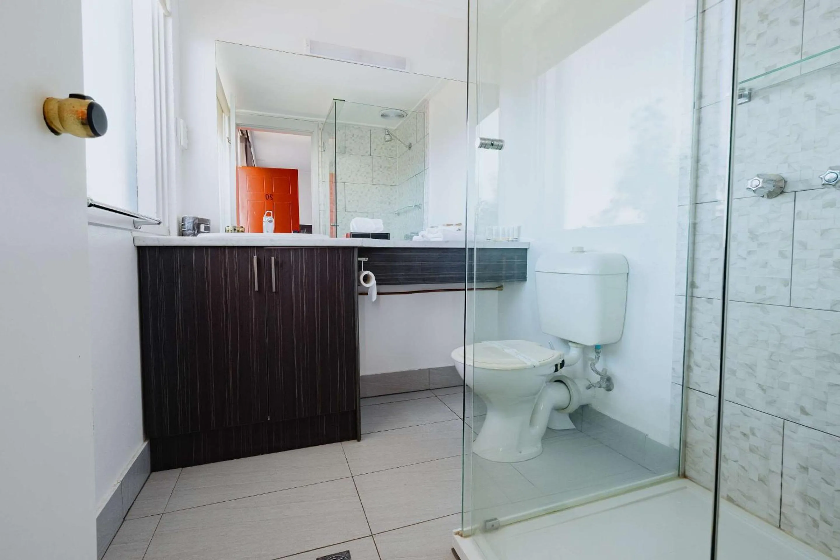 Bedroom in Comfort Inn Traralgon