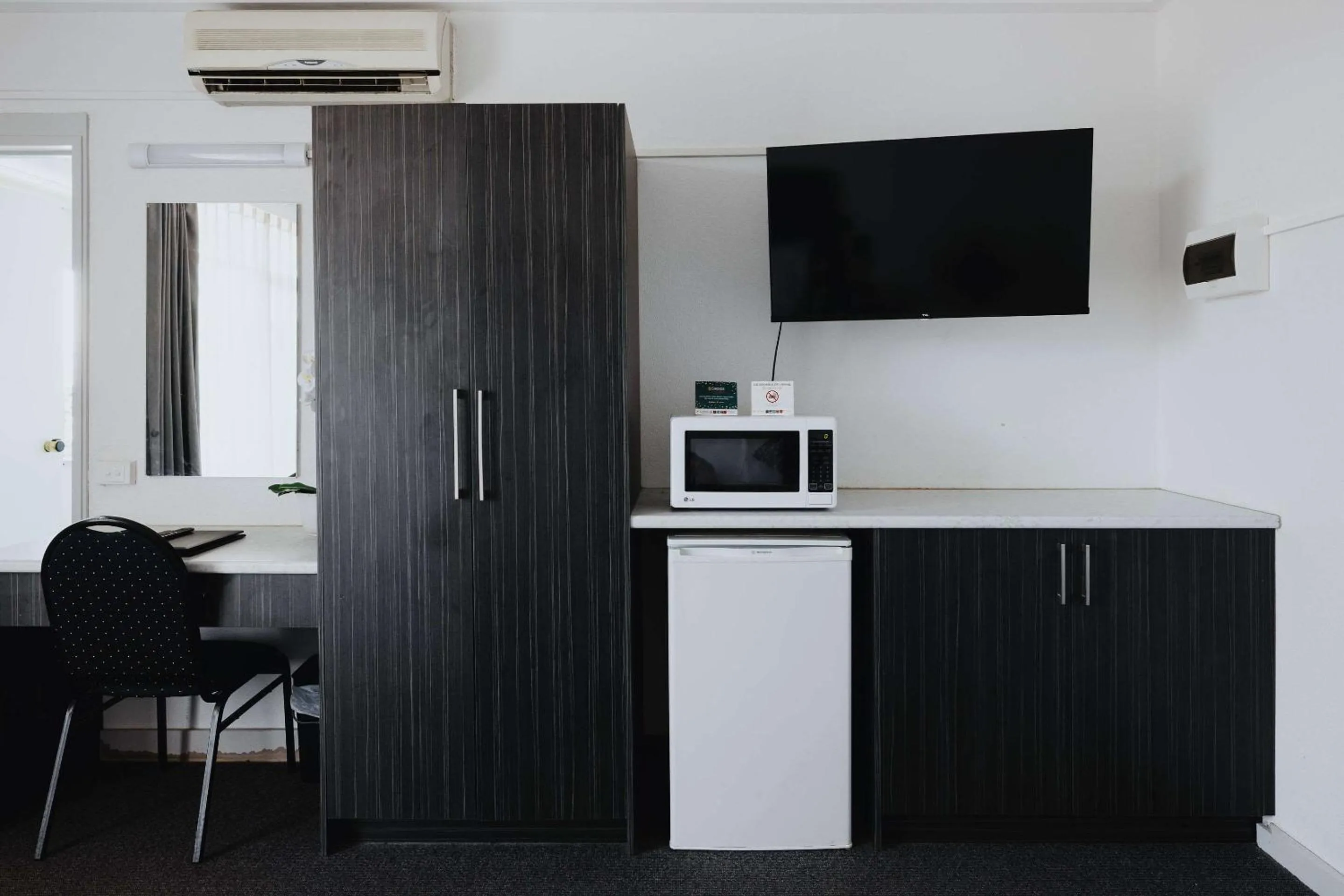 Bedroom in Comfort Inn Traralgon