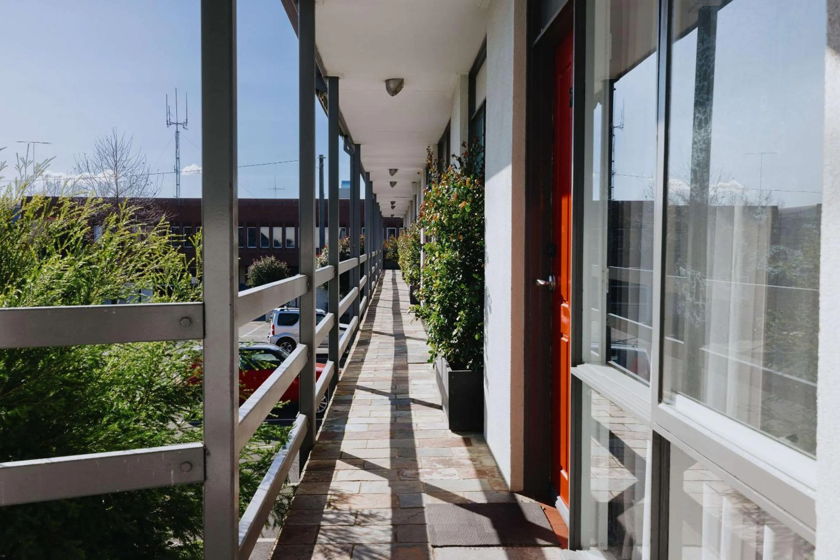 Property building in Comfort Inn Traralgon