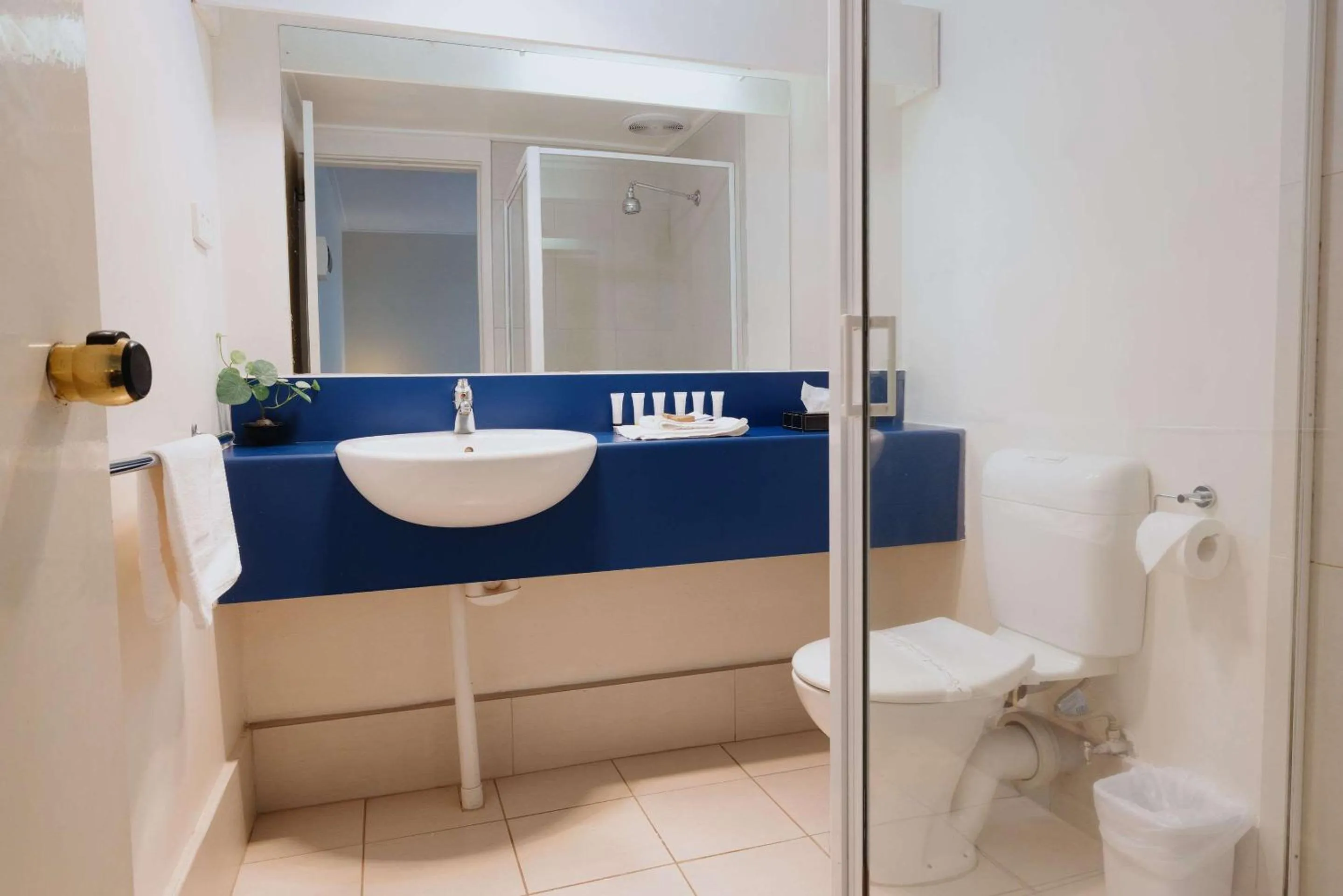 Bedroom in Comfort Inn Traralgon