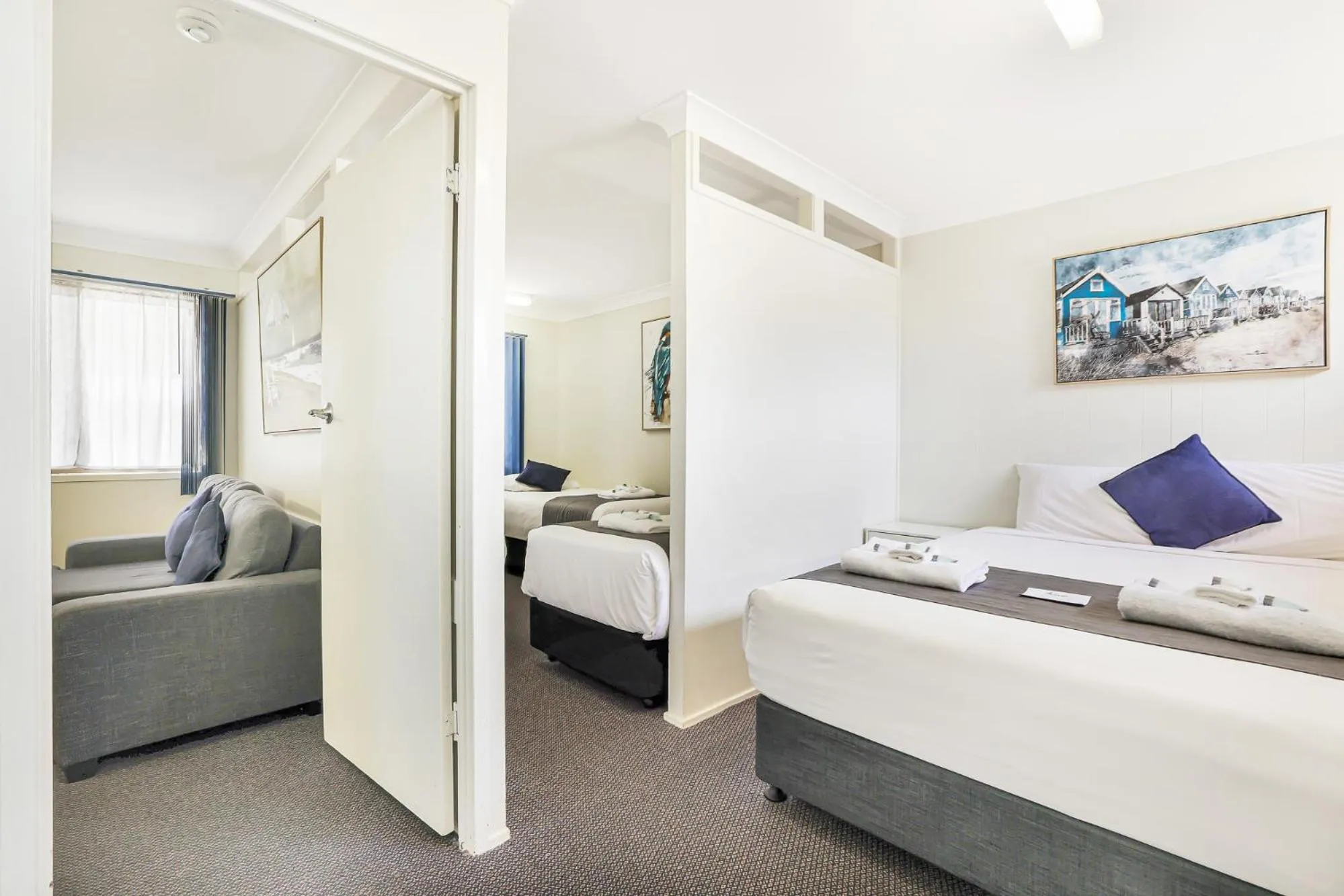 Bed in Acacia Motor Inn