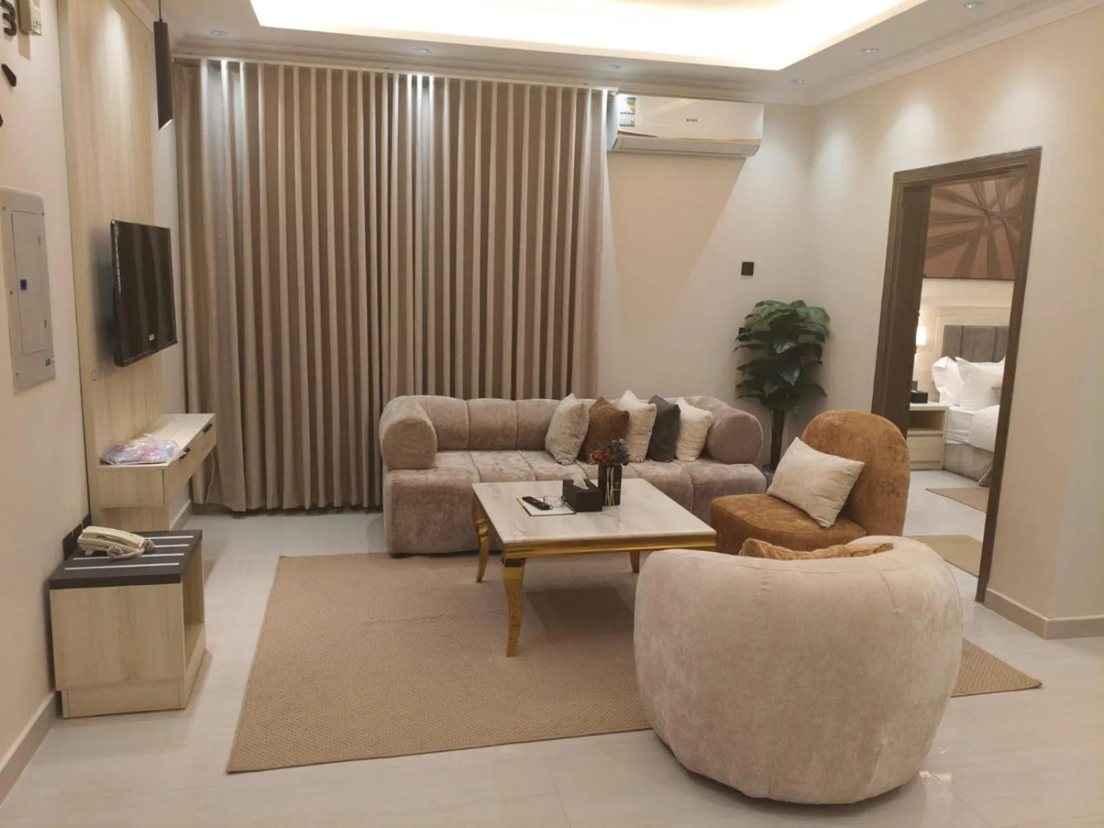 TV and multimedia in Burj Al Hayat Furnished Suites - Al Malaz