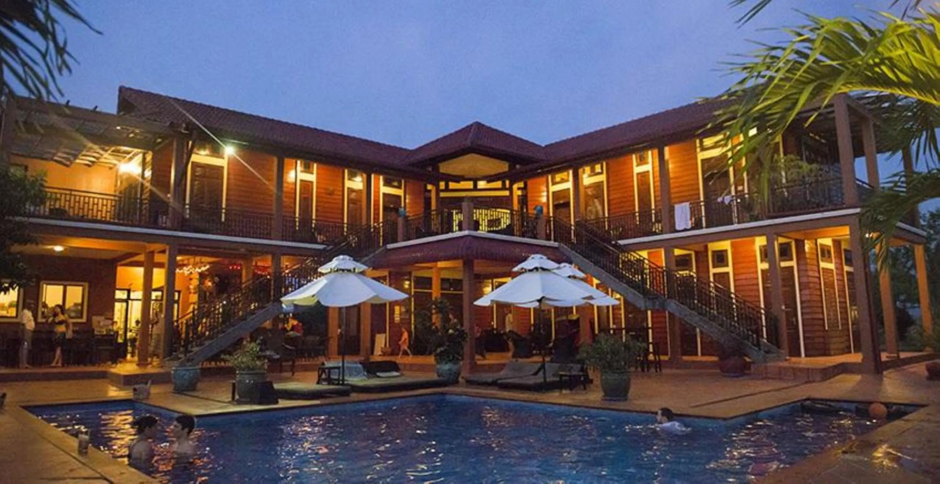 Facade/entrance in Villa Vedici