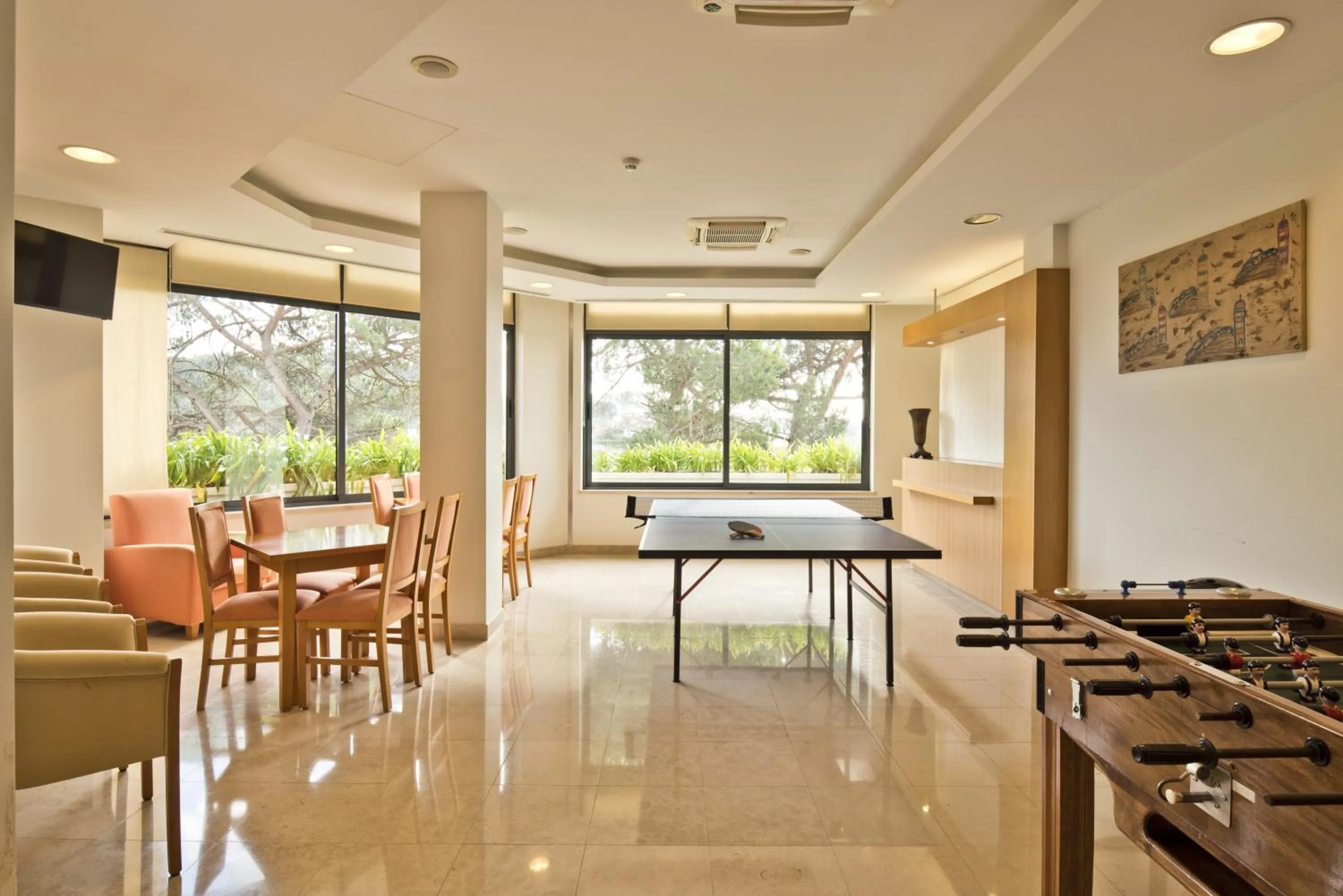 Game Room in Lam Hotel Estarreja