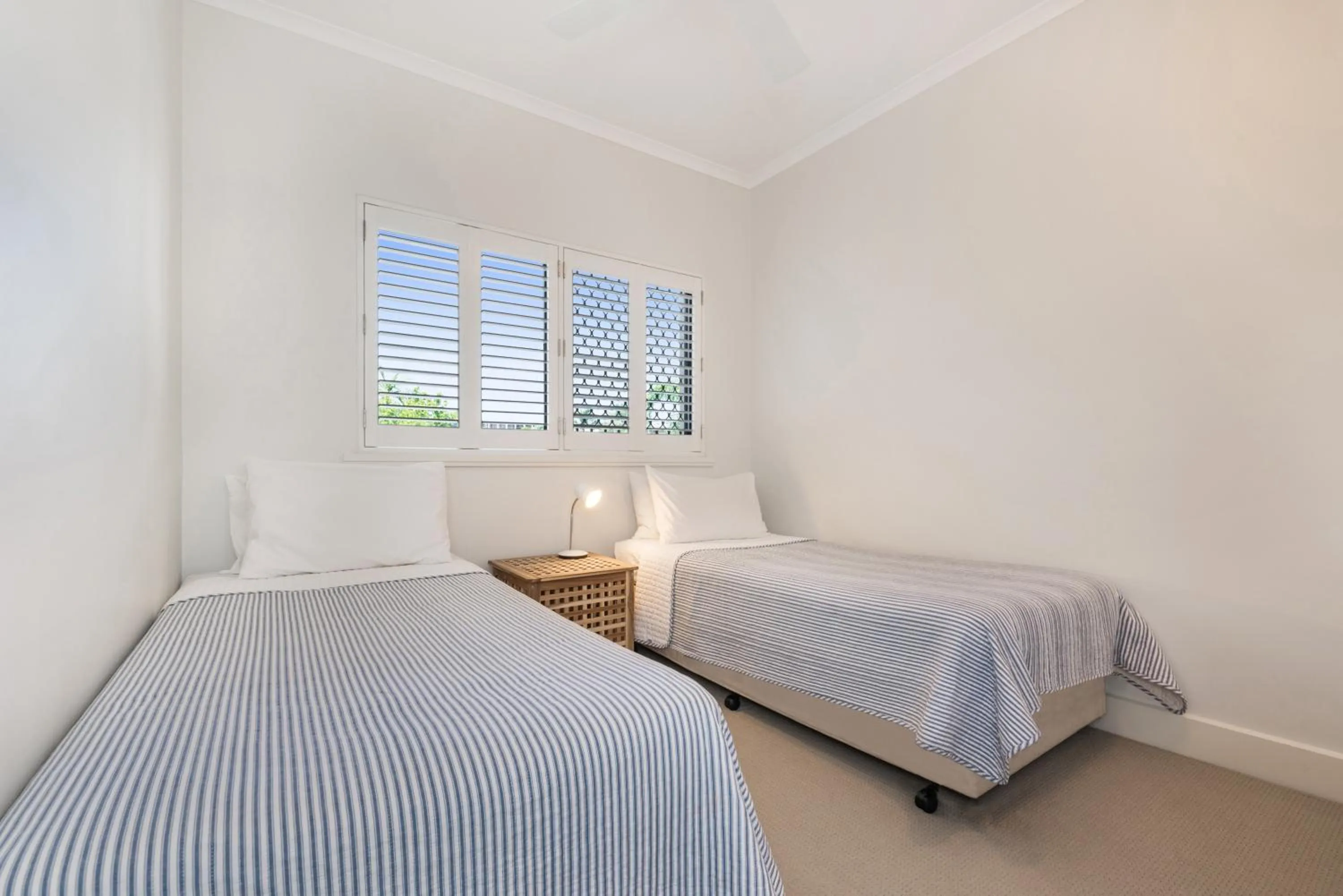 Bedroom, Bed in Mirra Chana Beachfront Apartments Mooloolaba