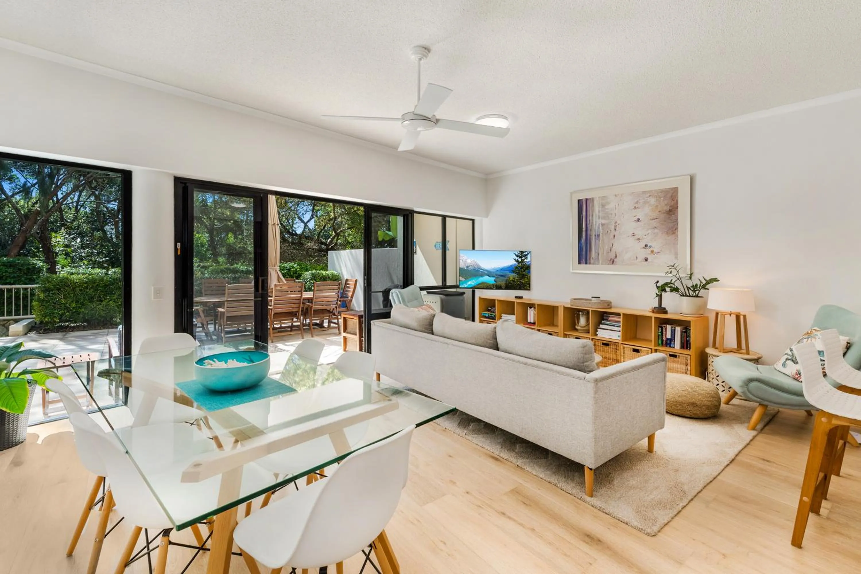 Patio in Mirra Chana Beachfront Apartments Mooloolaba