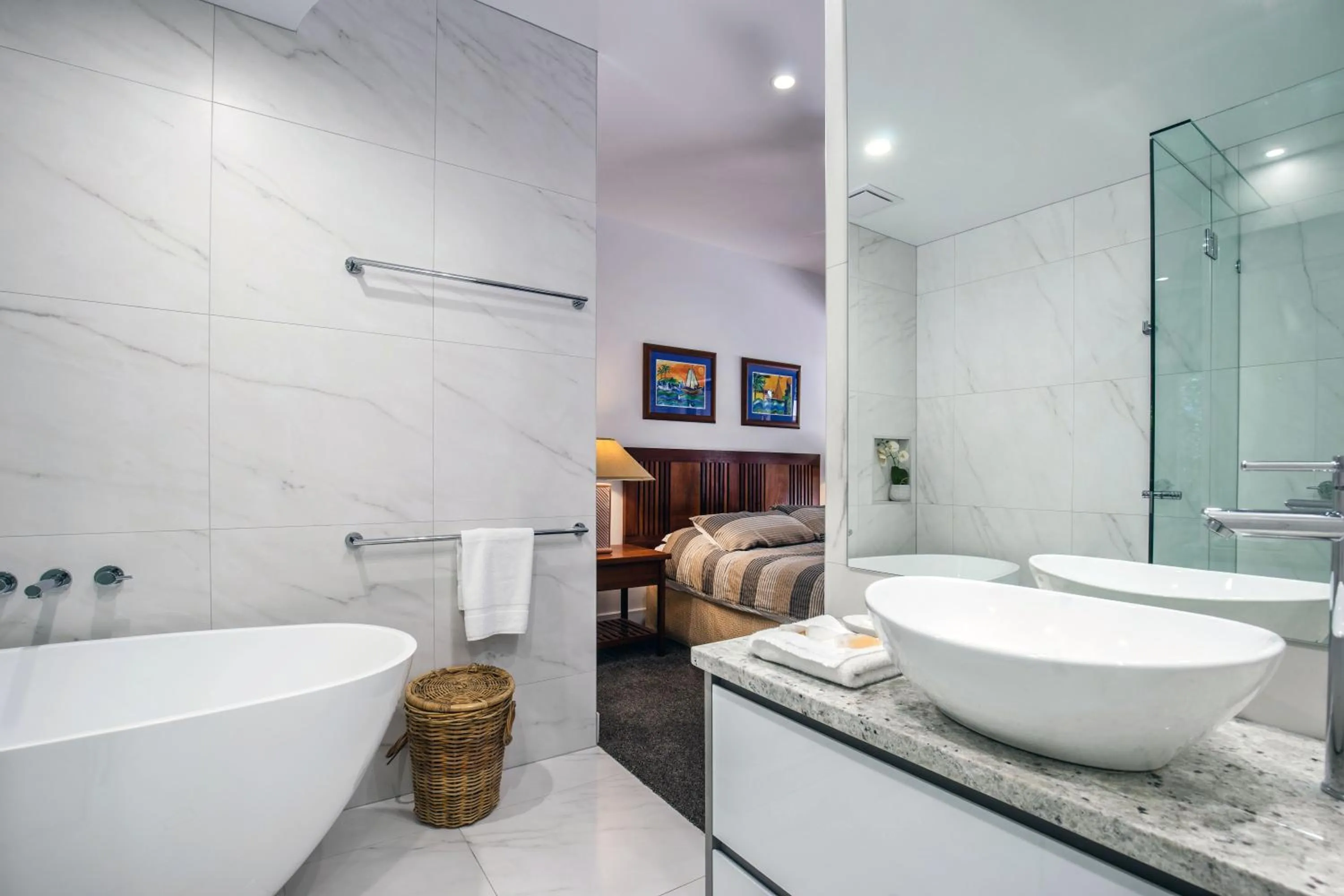 Bathroom in Mirra Chana Beachfront Apartments Mooloolaba
