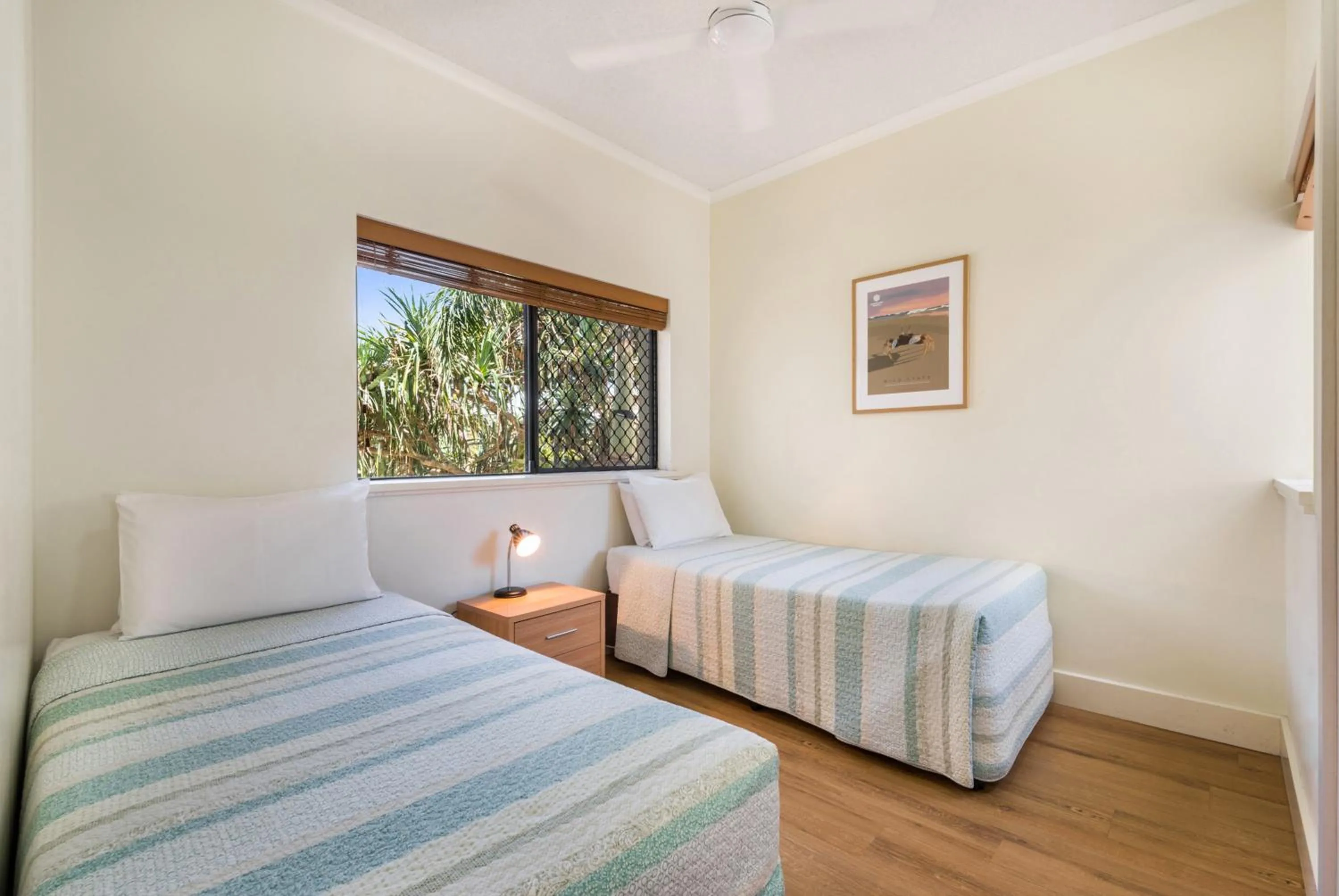 Bedroom, Bed in Mirra Chana Beachfront Apartments Mooloolaba