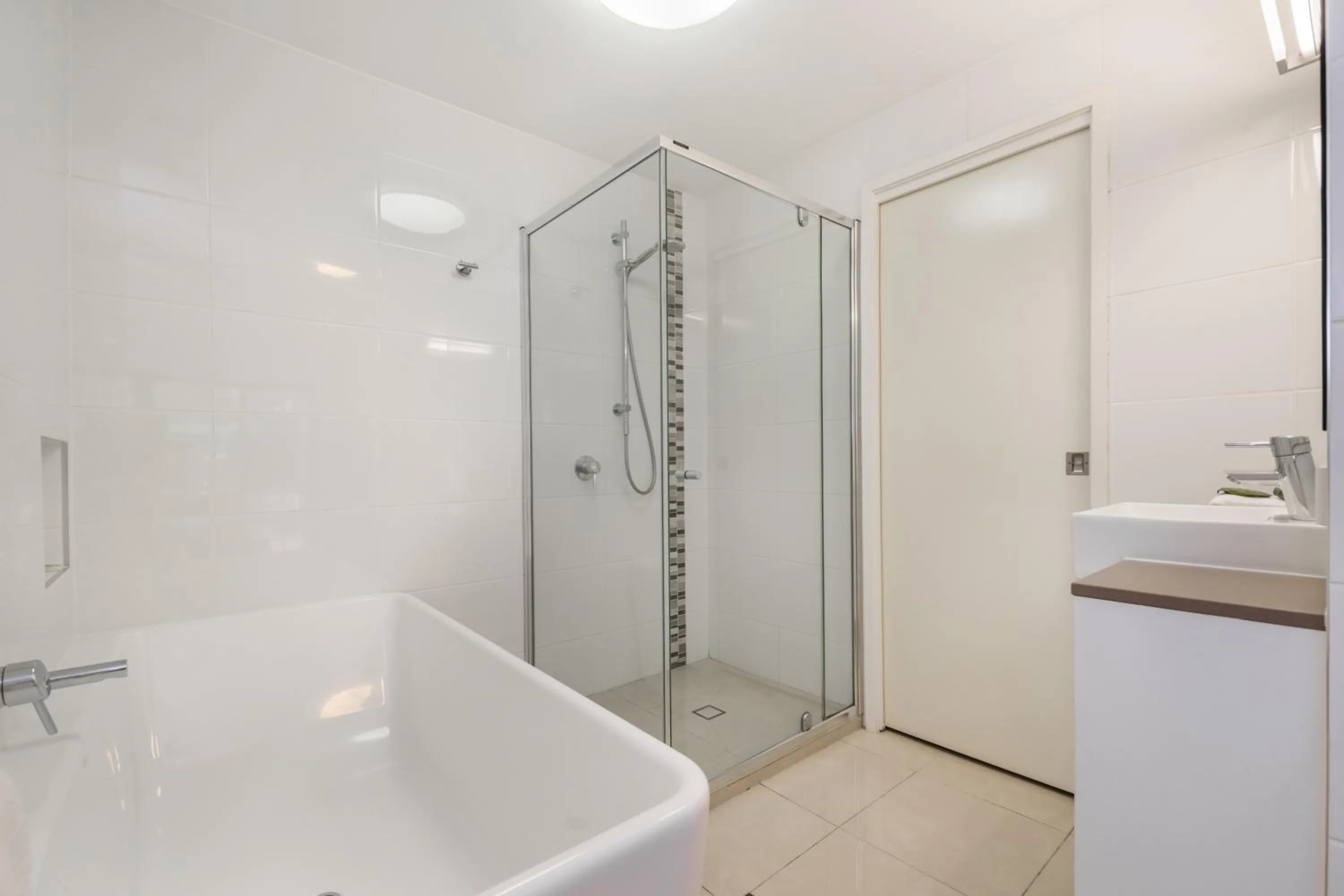 Bathroom in Mirra Chana Beachfront Apartments Mooloolaba