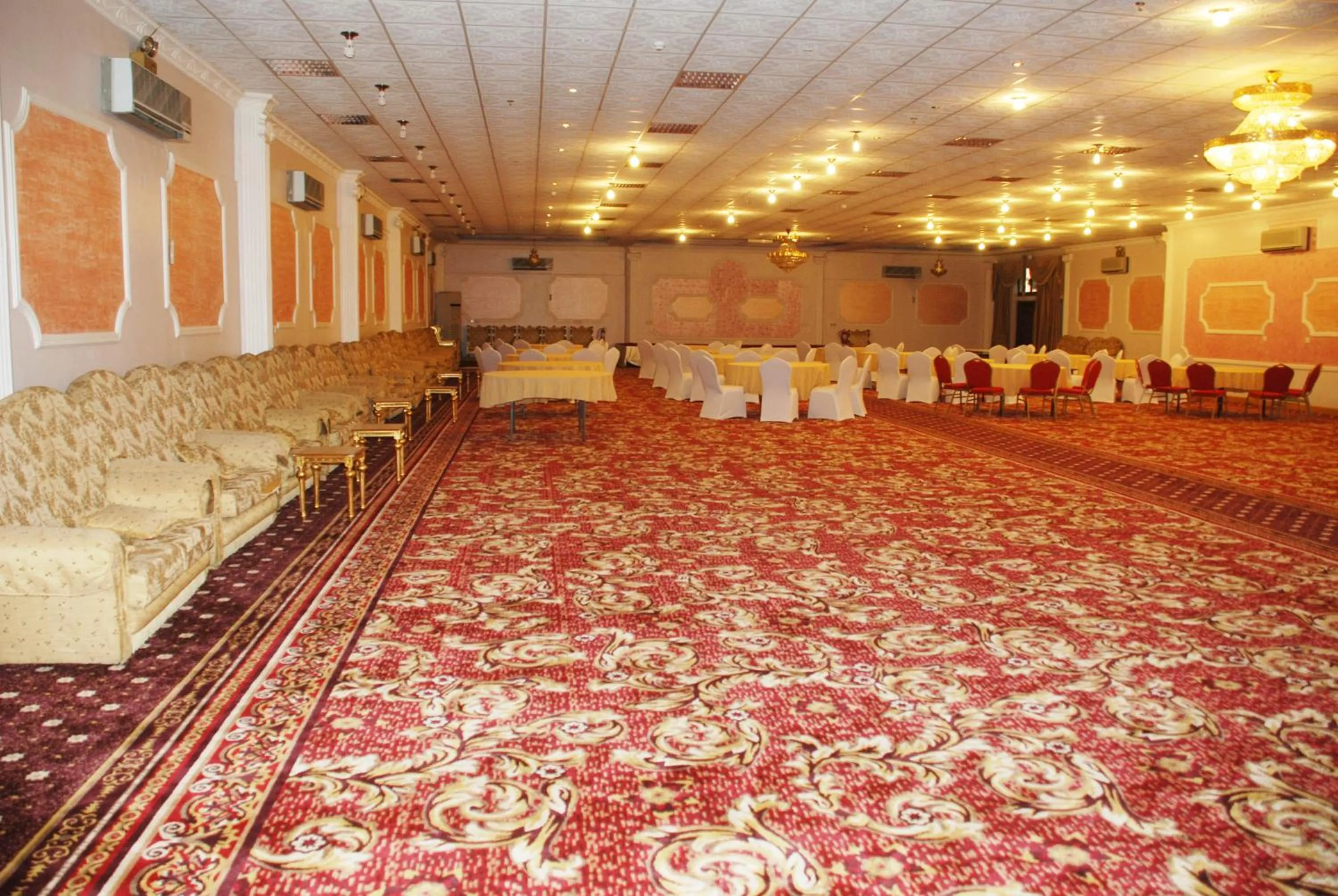 Property building in Gloria Inn Najran