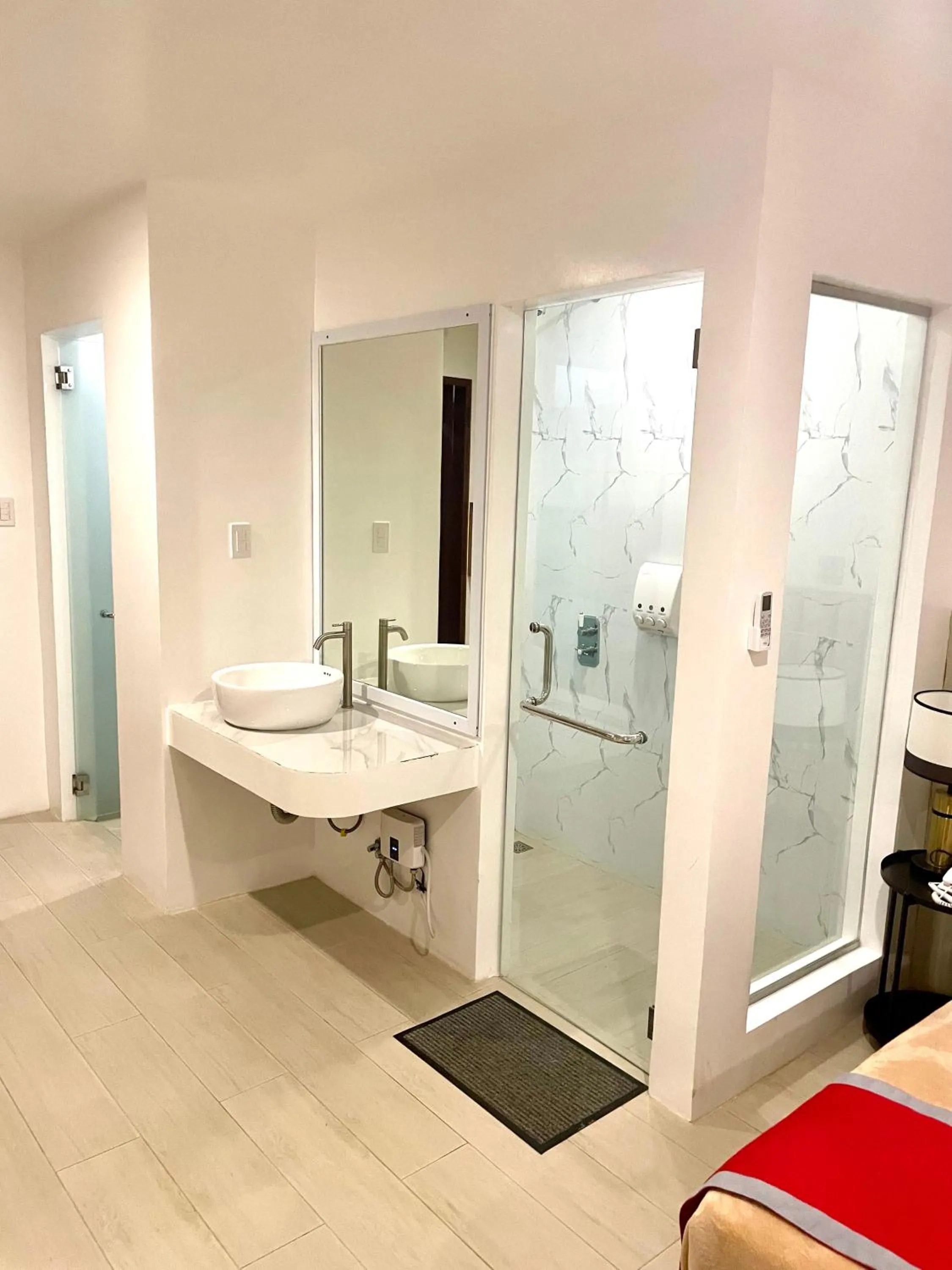 Bathroom in Mayumi Lodge