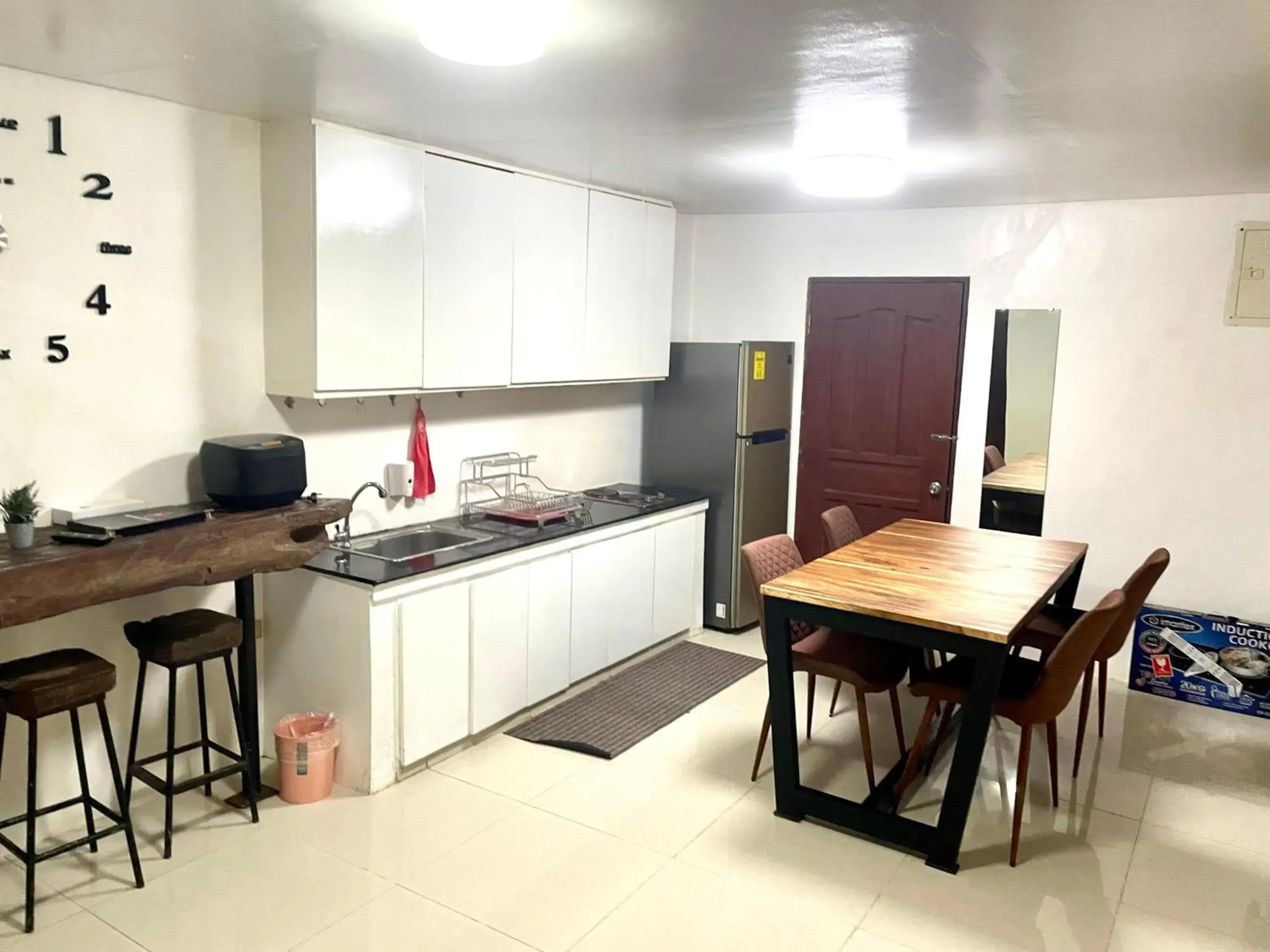 Dining area in Mayumi Lodge Dining area in Mayumi Lodge