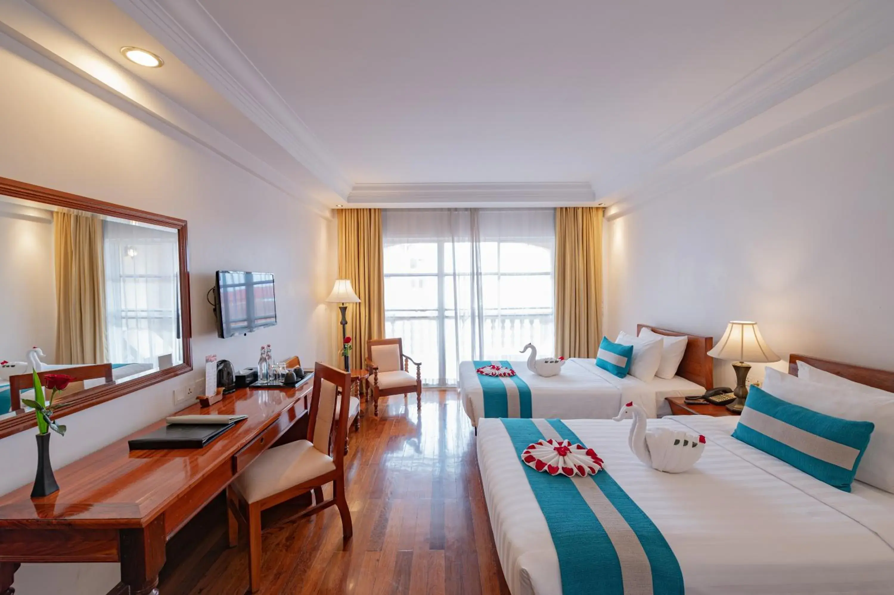 Bed in Somadevi Angkor Premium Bed in Somadevi Angkor Premium