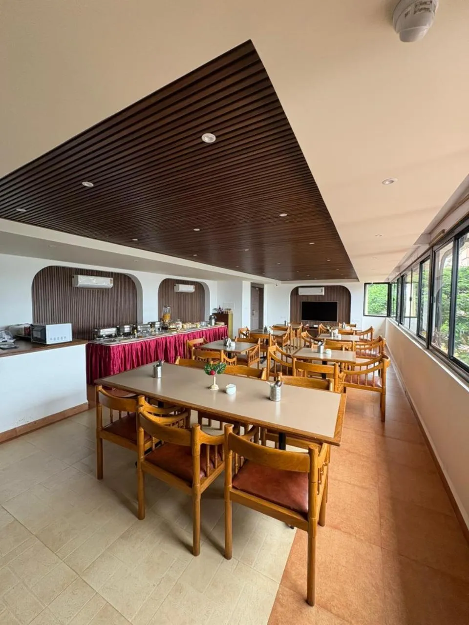 Breakfast in Hotel Park Plaza