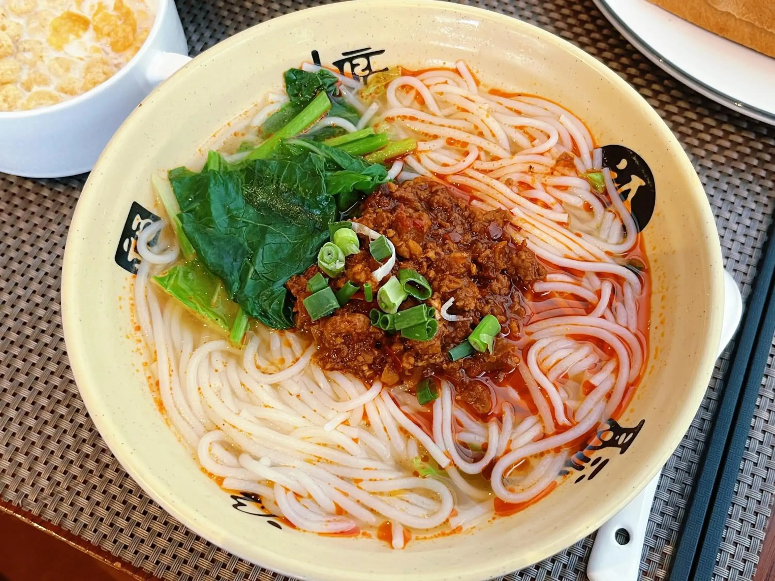 Breakfast in Hilton Garden Inn Shangri-La Breakfast in Hilton Garden Inn Shangri-La