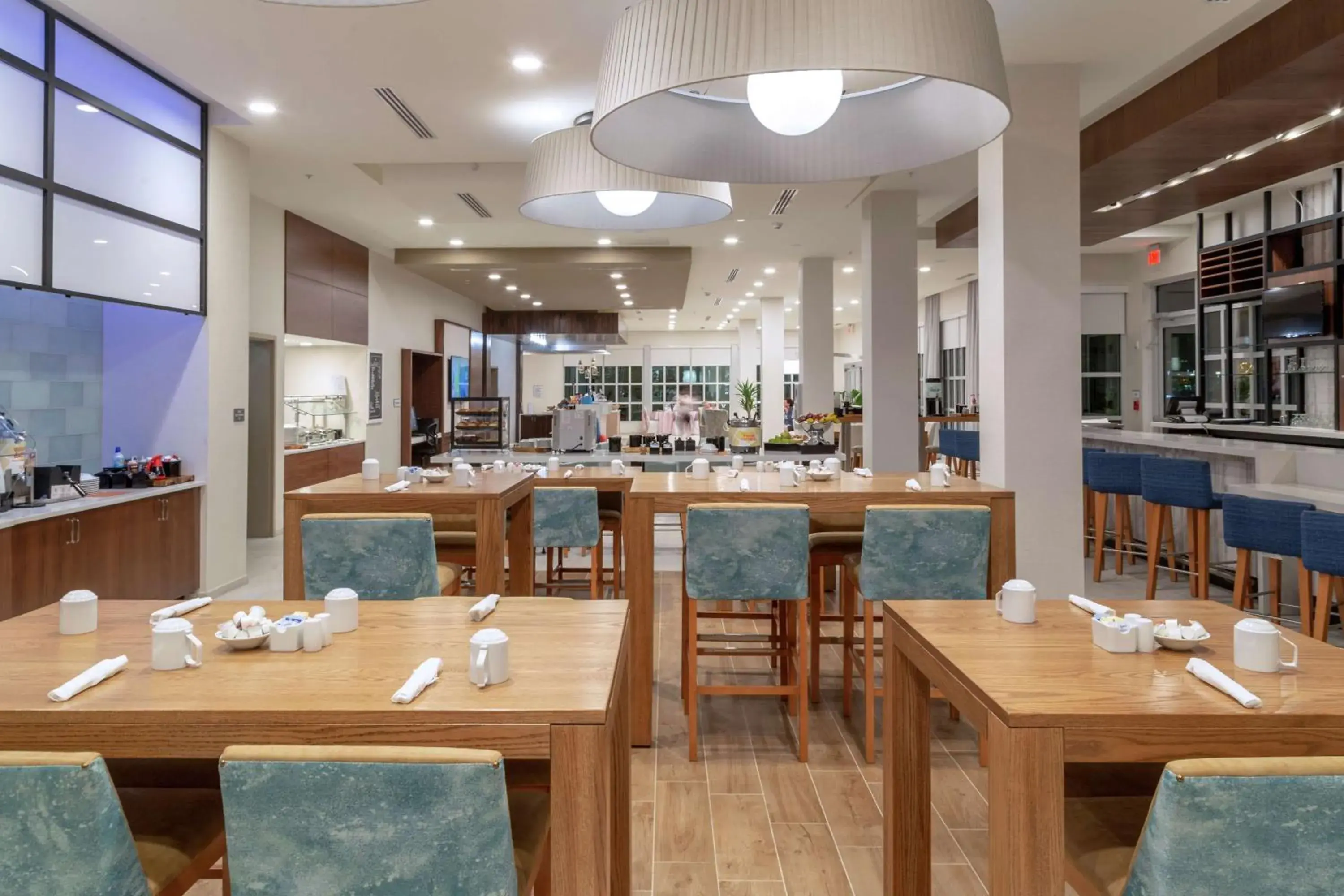 Restaurant/places to eat in Hilton Garden Inn Tampa - Wesley Chapel Restaurant/places to eat in Hilton Garden Inn Tampa - Wesley Chapel
