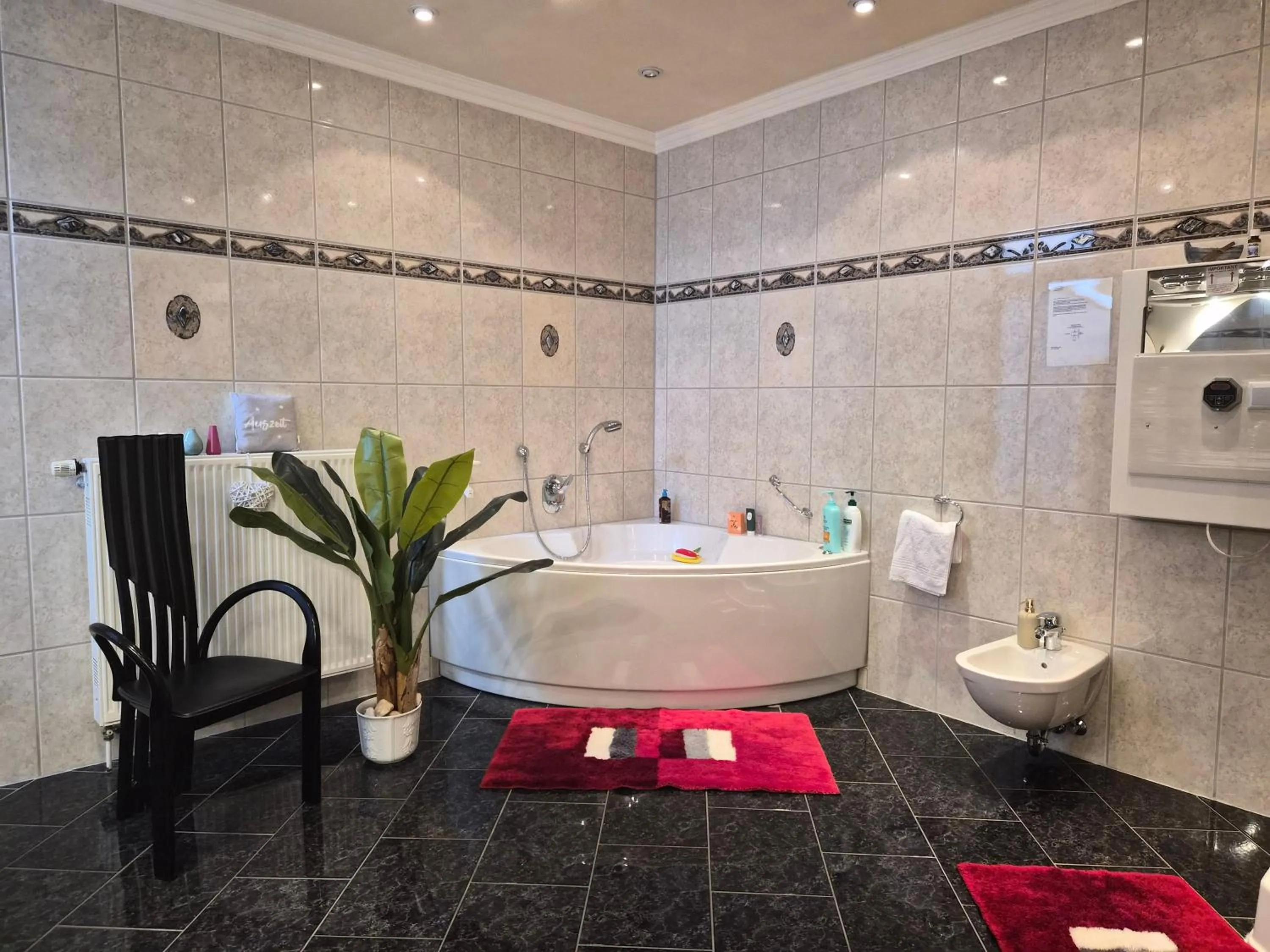 Hot Tub in Hotel Schloßschenke