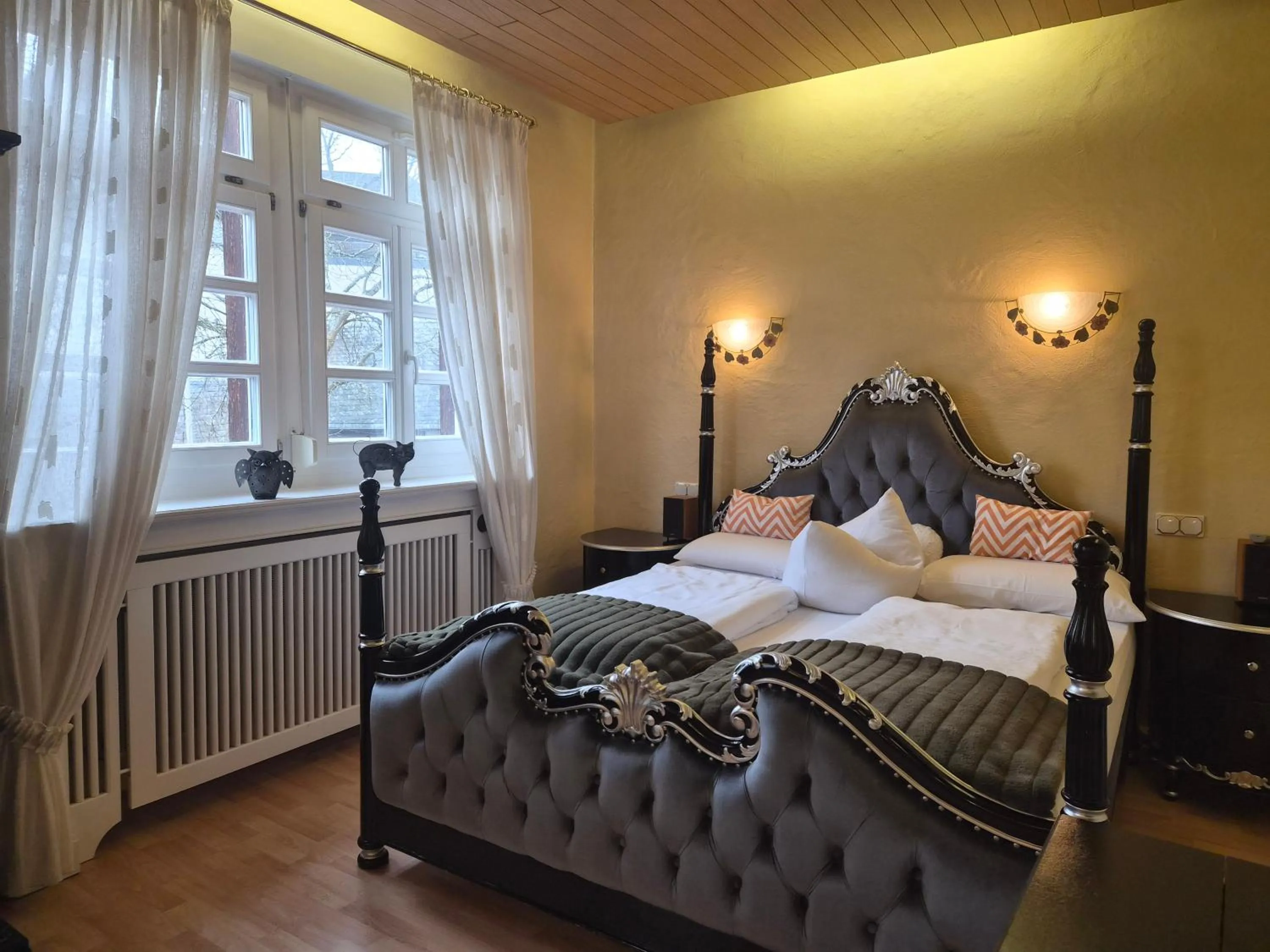 Bed in Hotel Schloßschenke