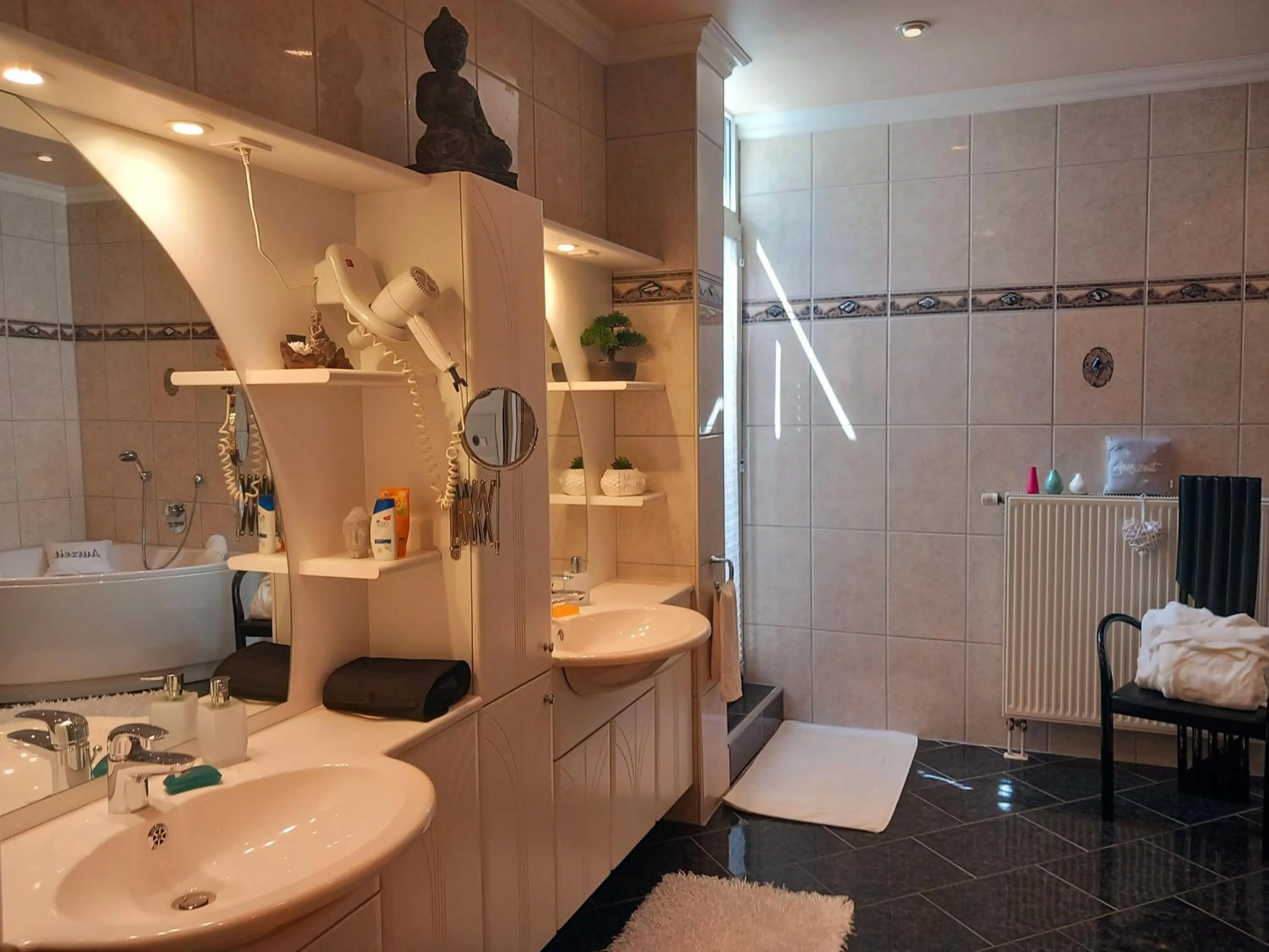 Bathroom in Hotel Schloßschenke