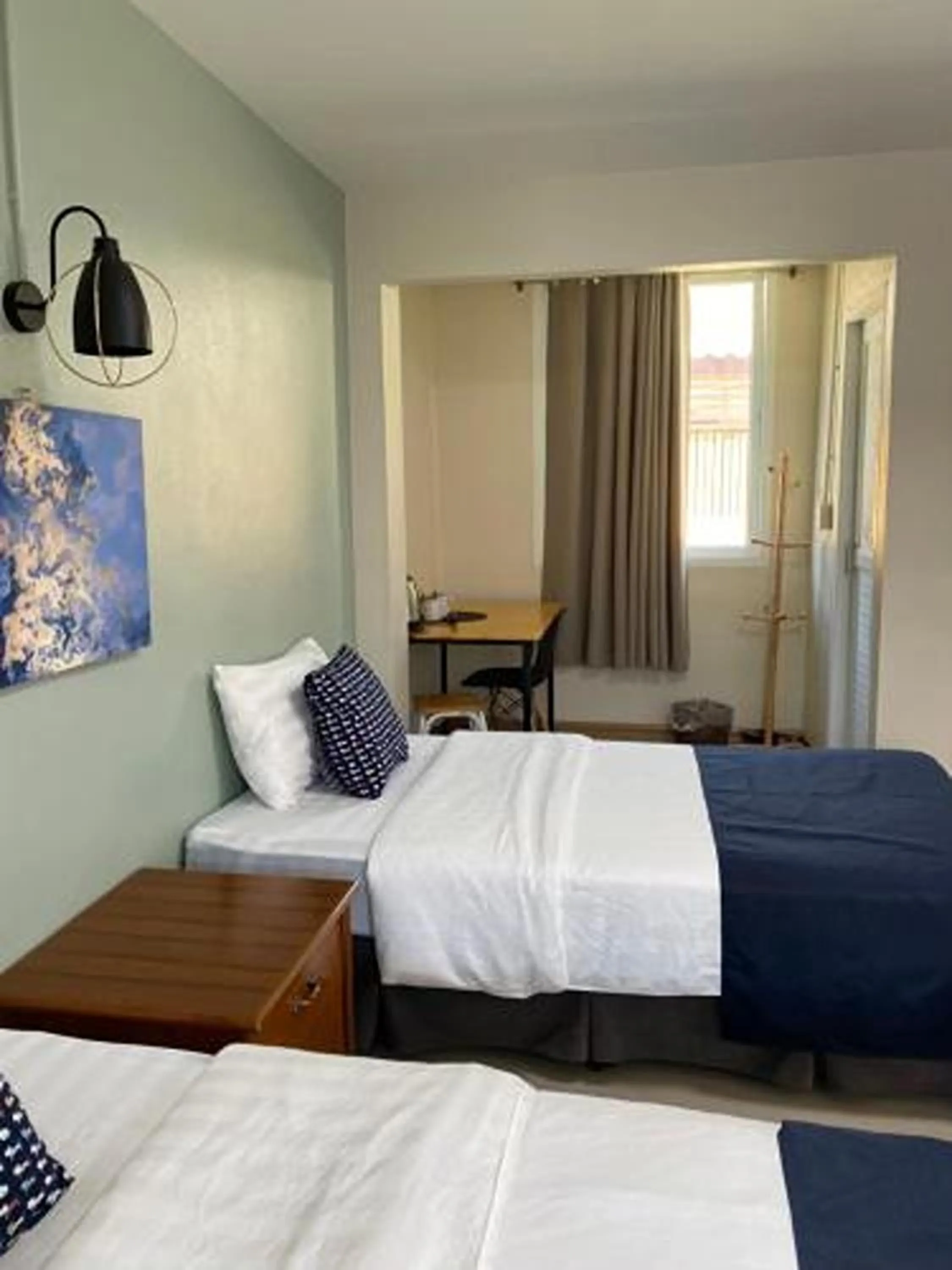 Photo of the whole room, Bed in Baan Nuk Anong