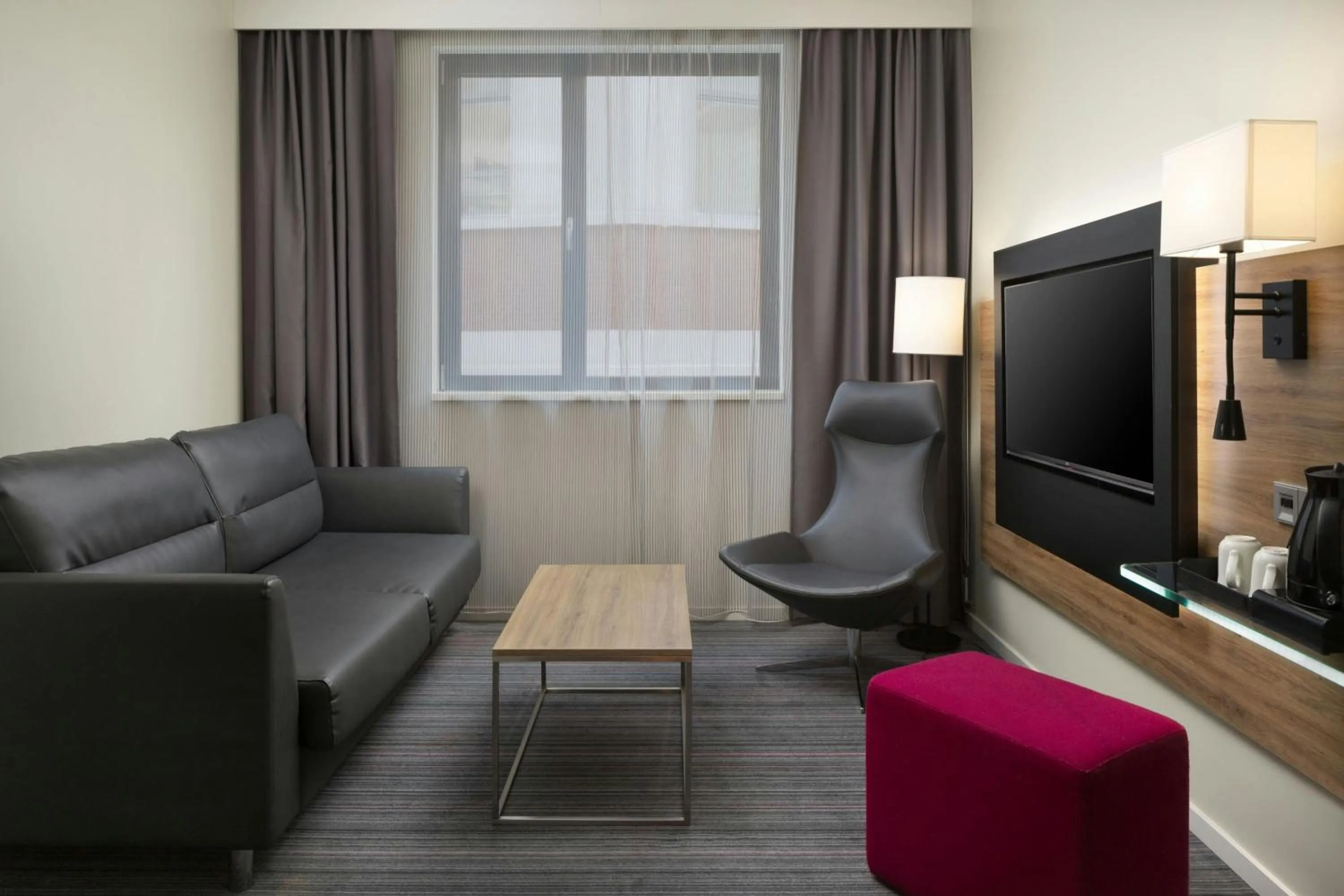 Living room in Moxy Glasgow Merchant City