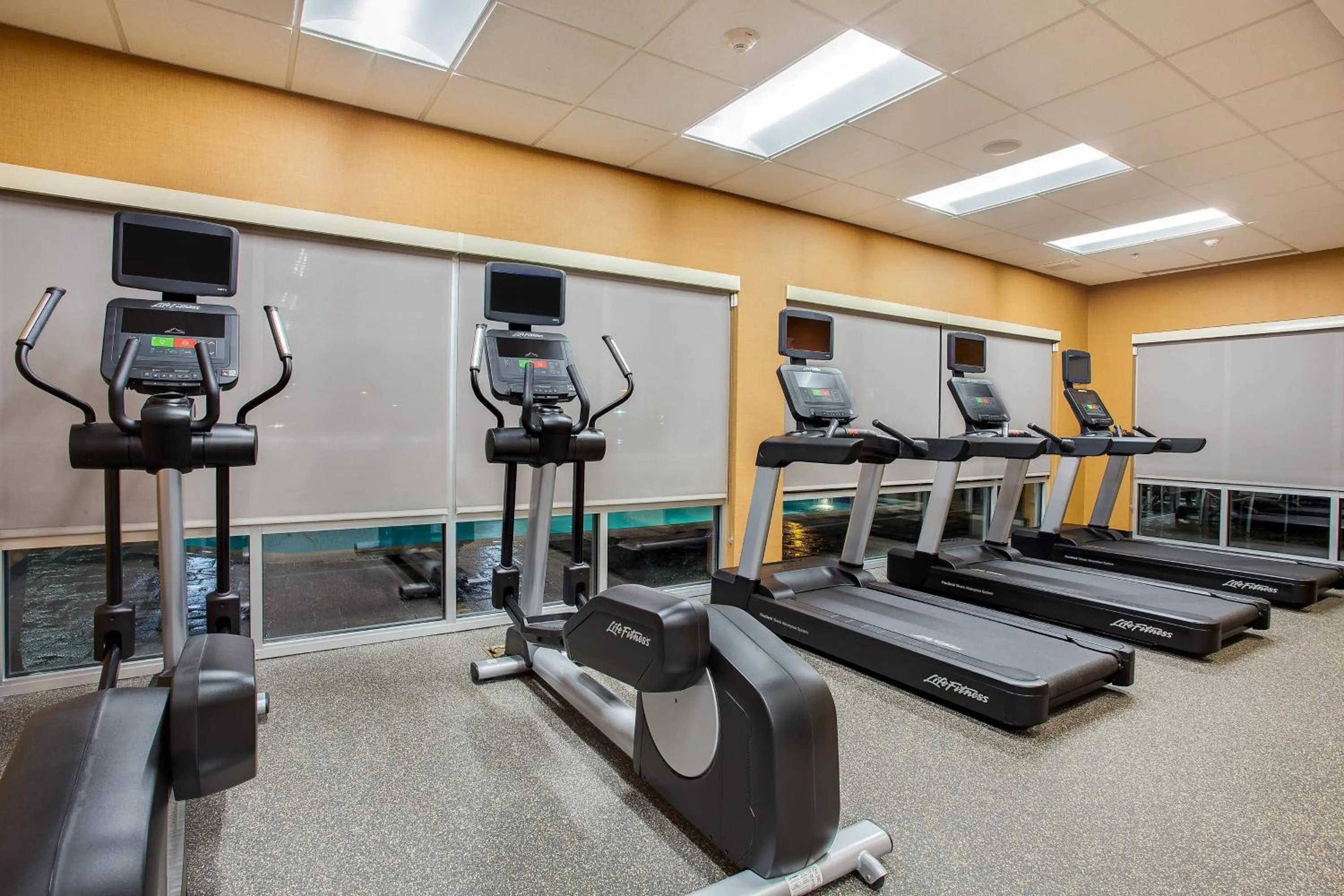 Fitness centre/facilities in TownePlace Suites by Marriott Knoxville Oak Ridge