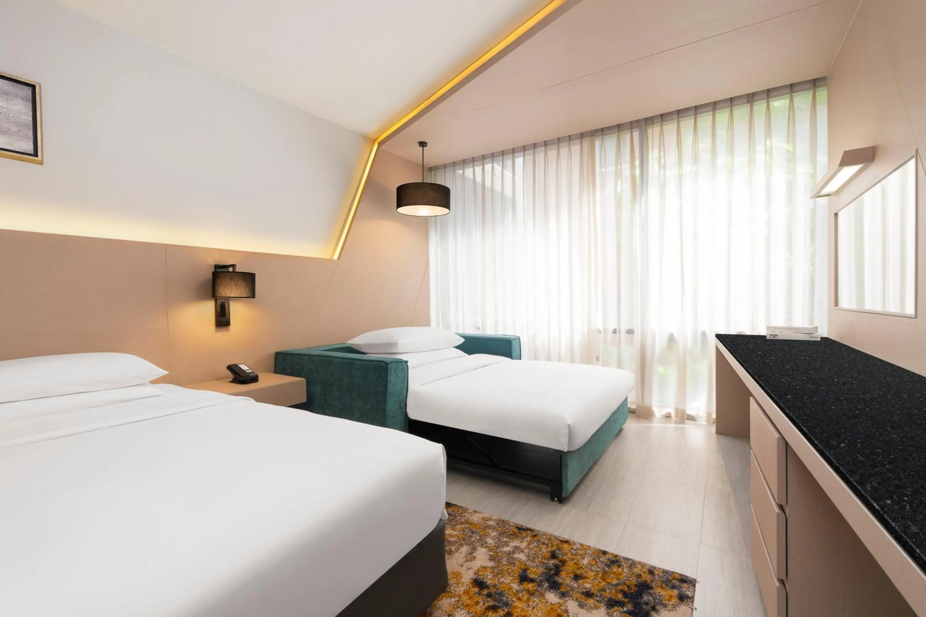 Bed in Hyatt Place Bangkok Sukhumvit 1