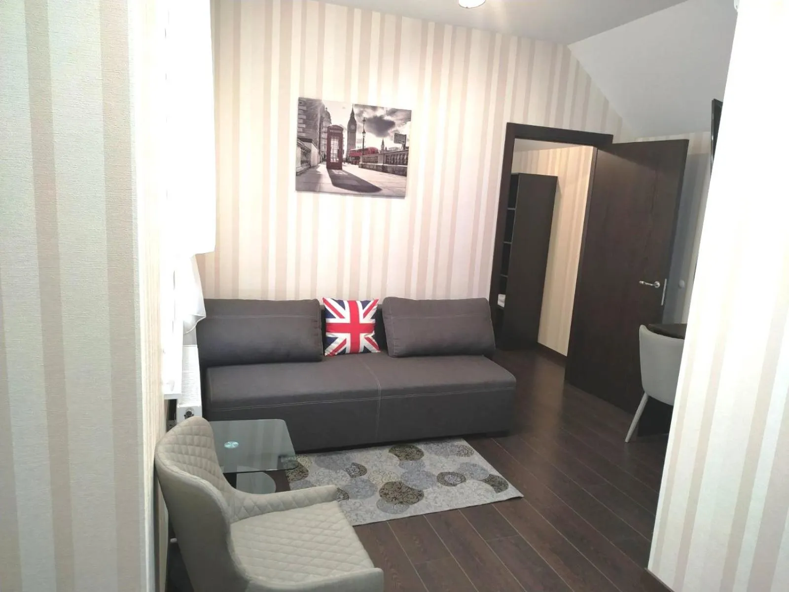Large Double or Twin Room in Hotel Business Apartments