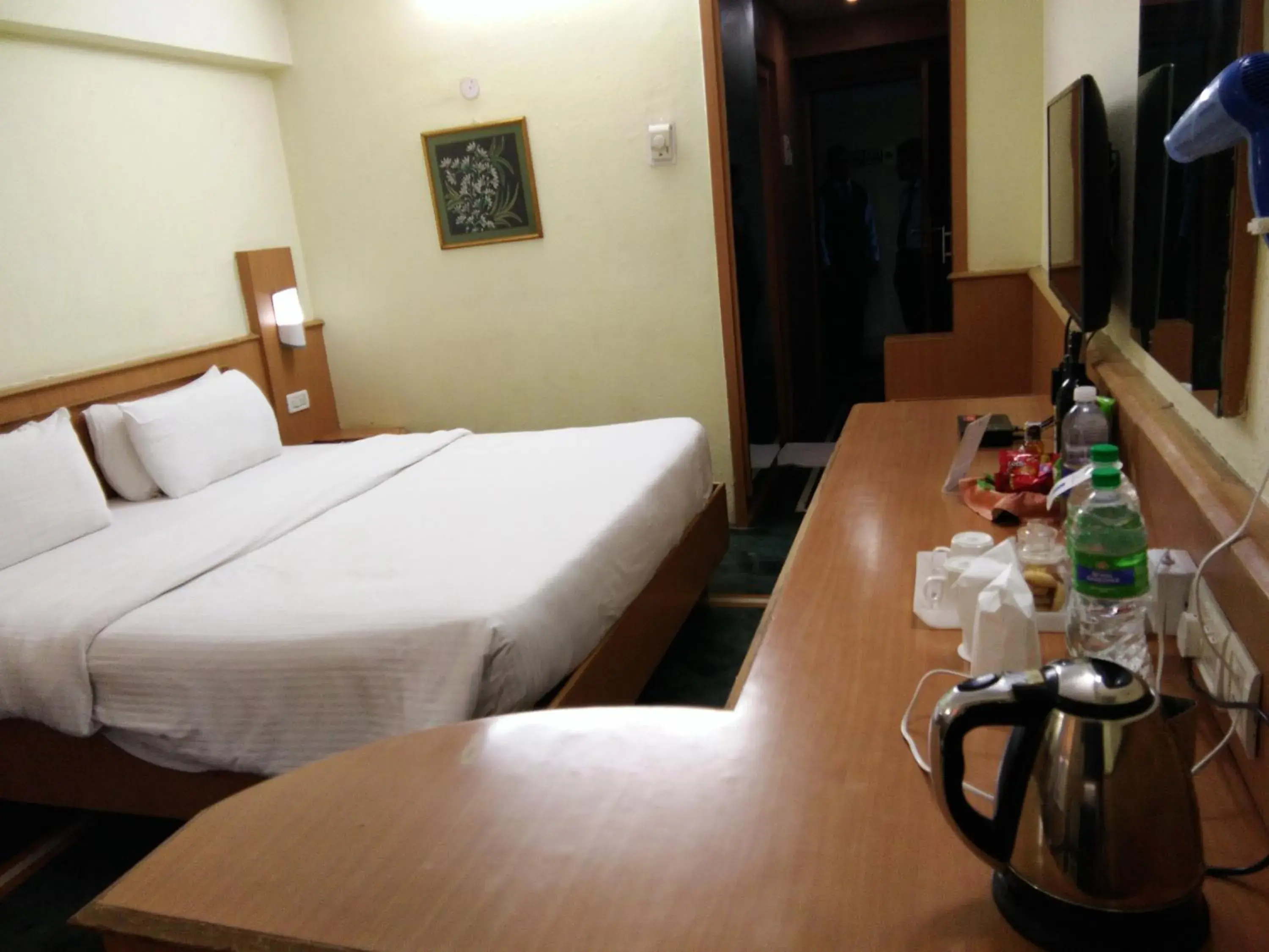 Photo of the whole room in Hotel Empires Photo of the whole room in Hotel Empires