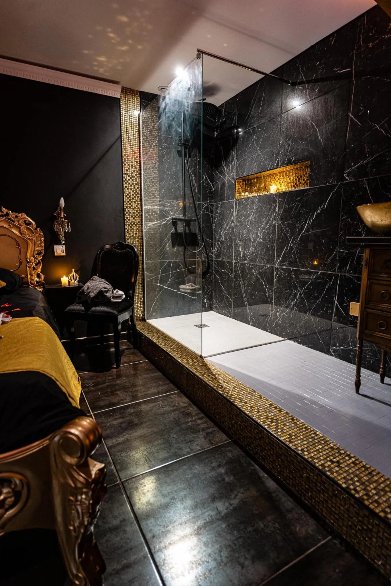 Bathroom in Suite Romantique