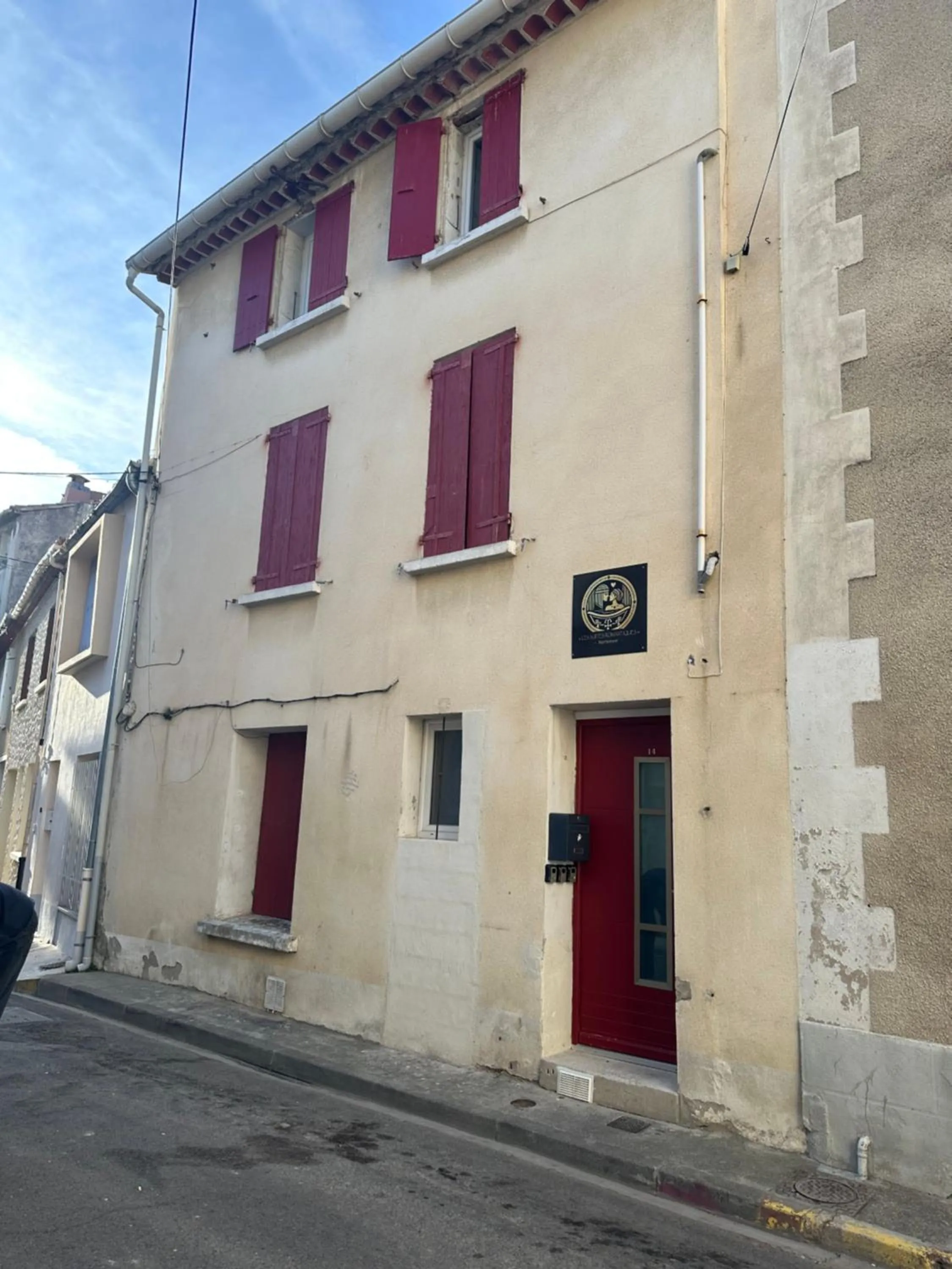 Property building in Suite Romantique