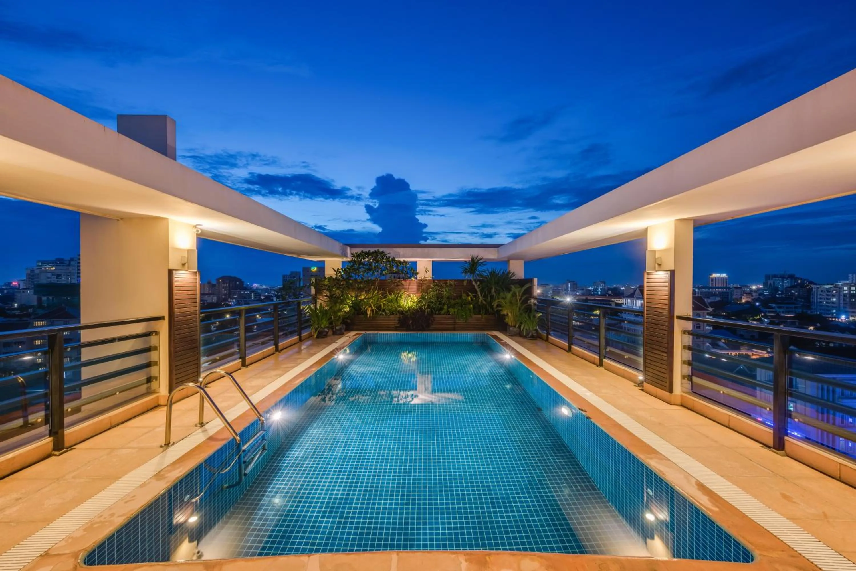Swimming pool in City View Apartment