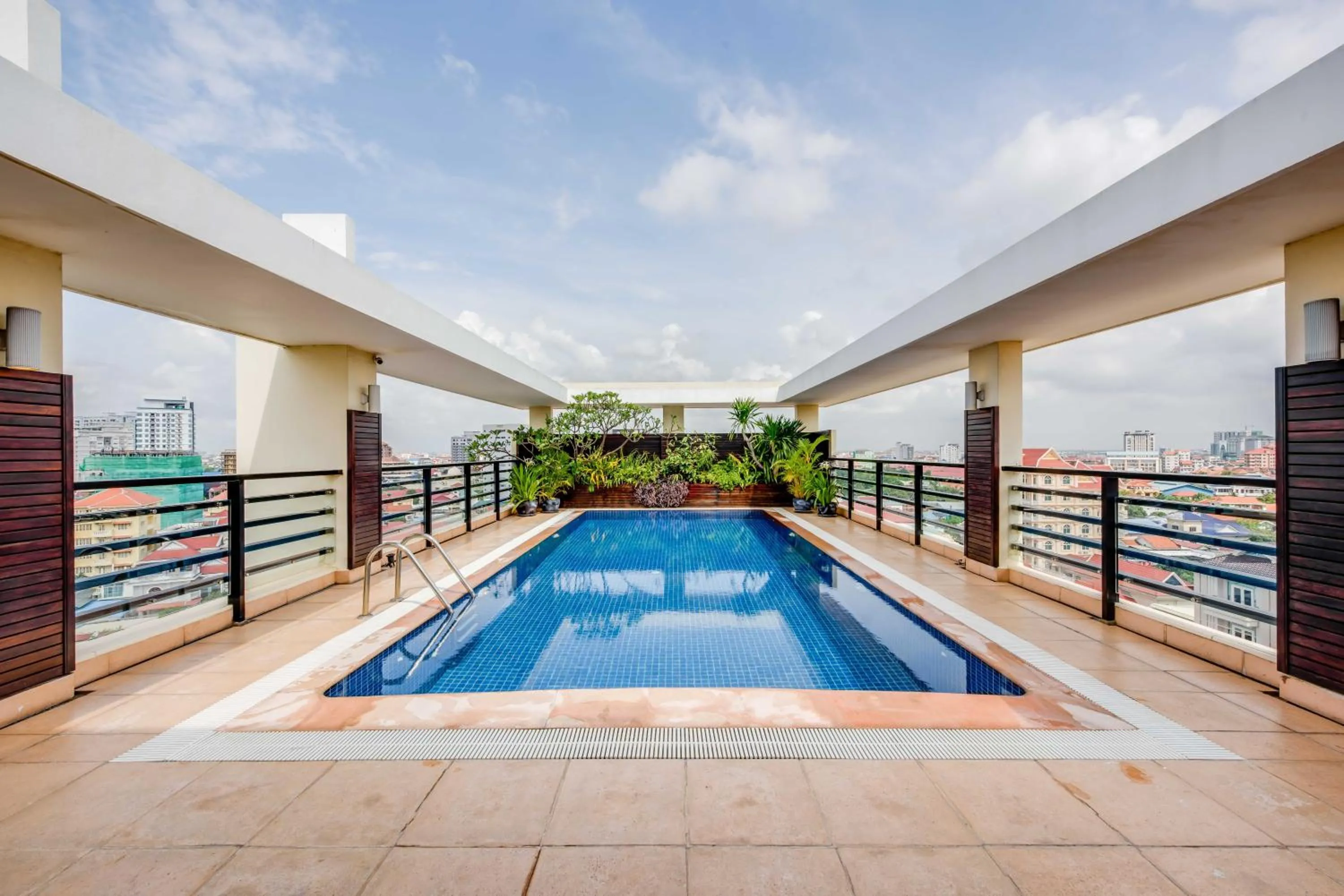 Swimming pool in City View Apartment