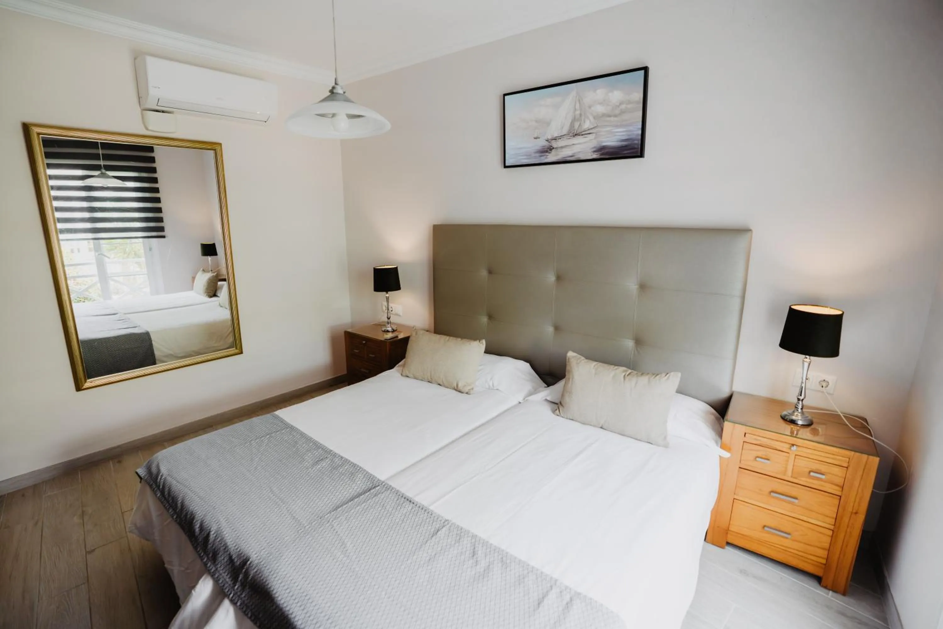 Bedroom, Bed in Lagos de Fañabé Beach Resort