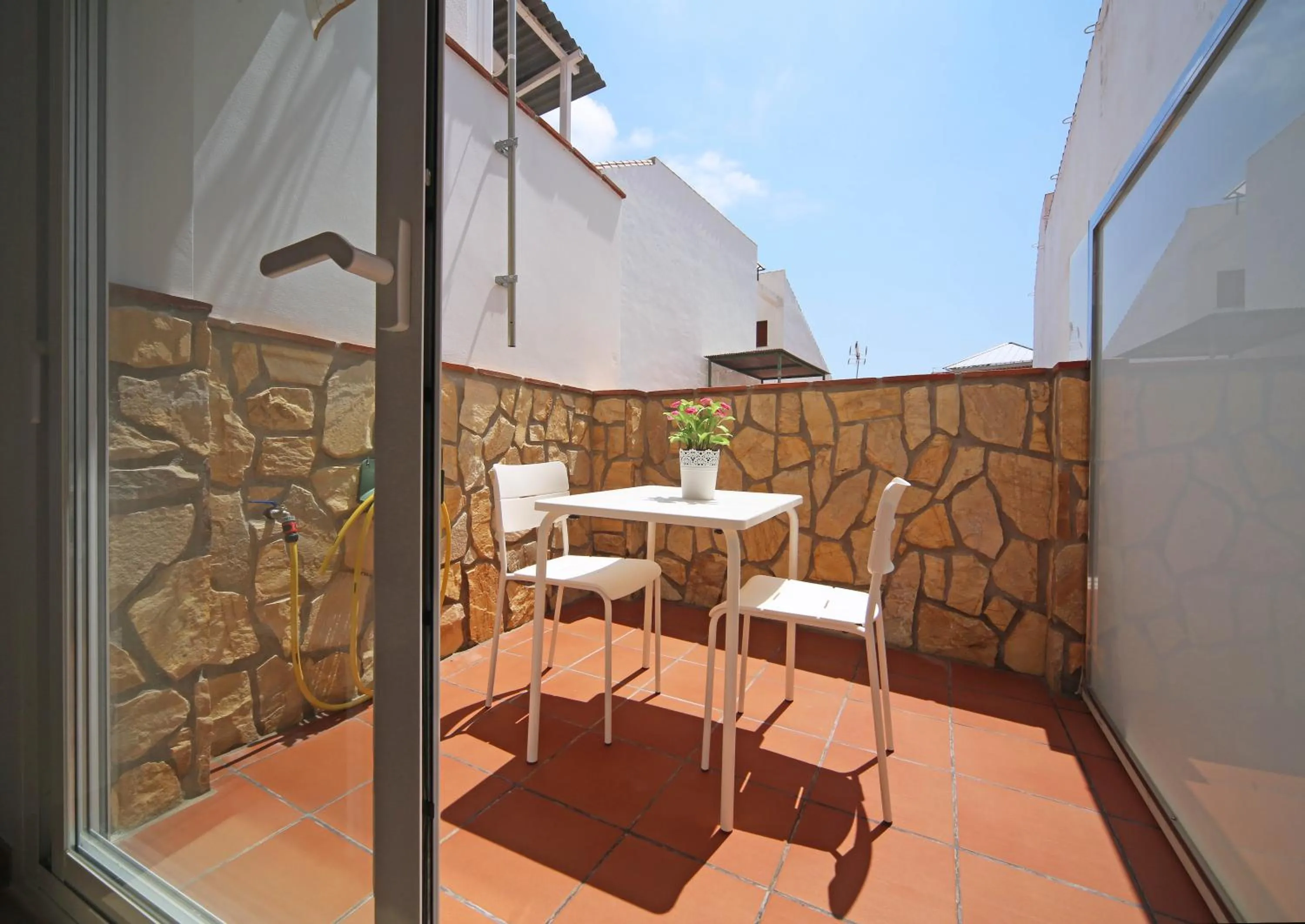 Patio in Hotel Casa Rosa