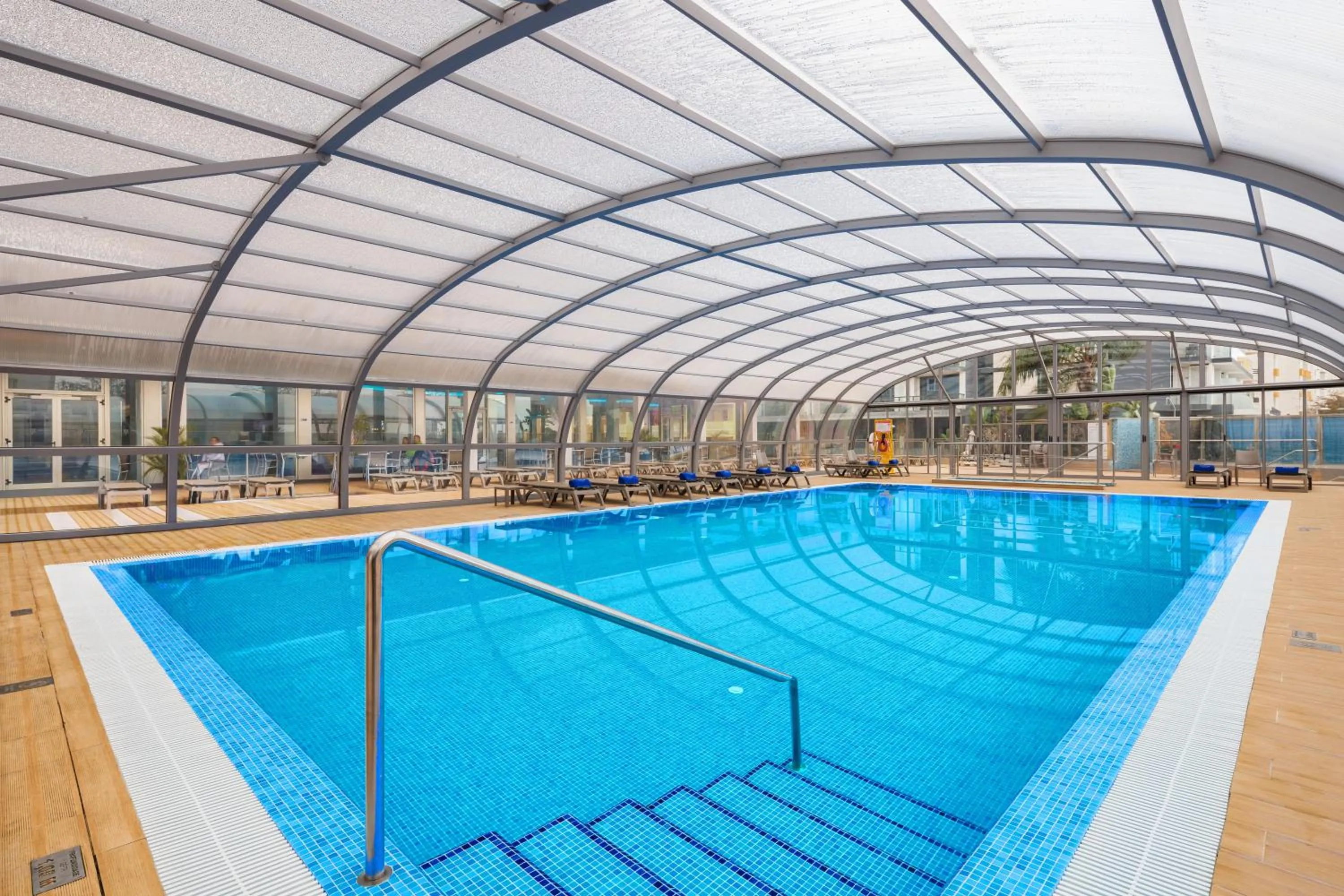 Swimming pool in Jupiter Algarve Hotel - Beach & Spa