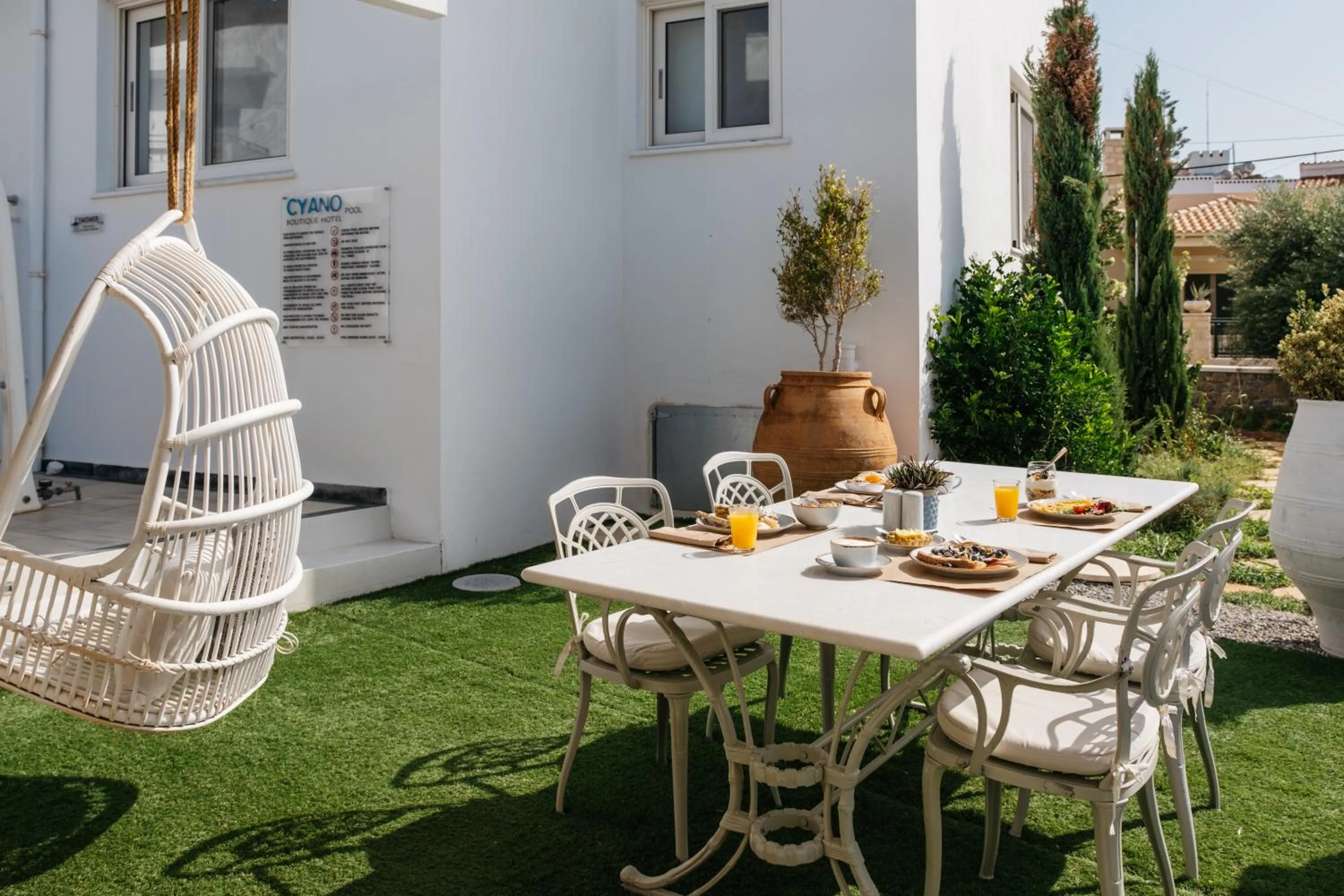 Patio in Cyano Hotel