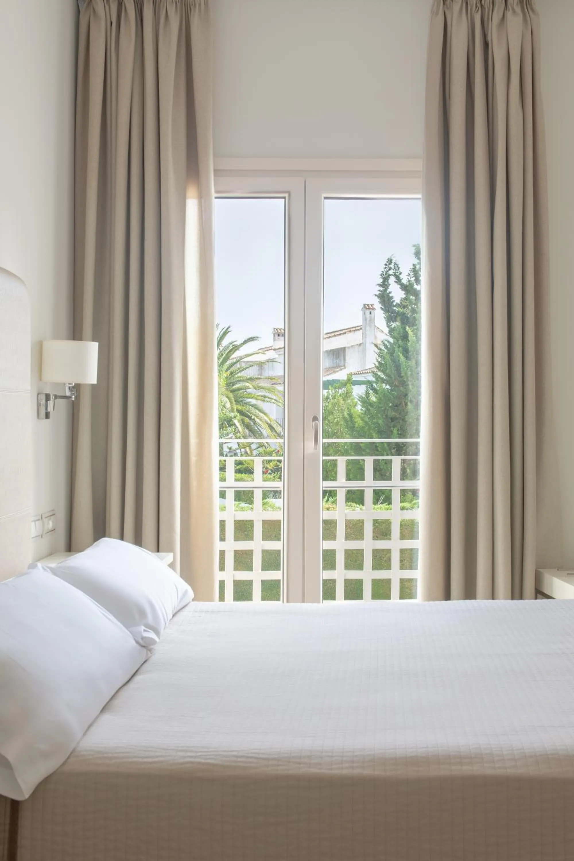 Bed in Hotel Atlántico