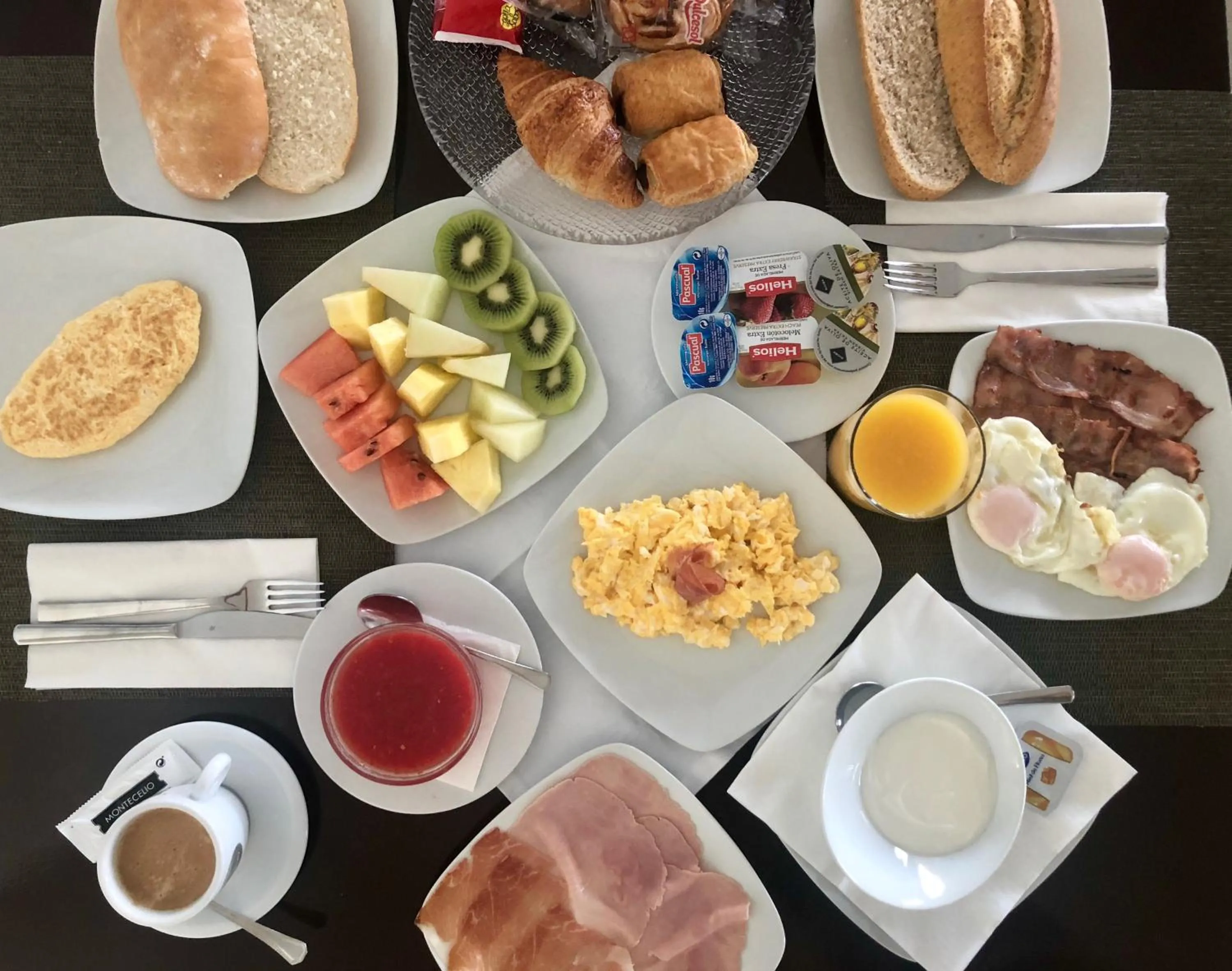 Restaurant/places to eat in Hotel Atlántico