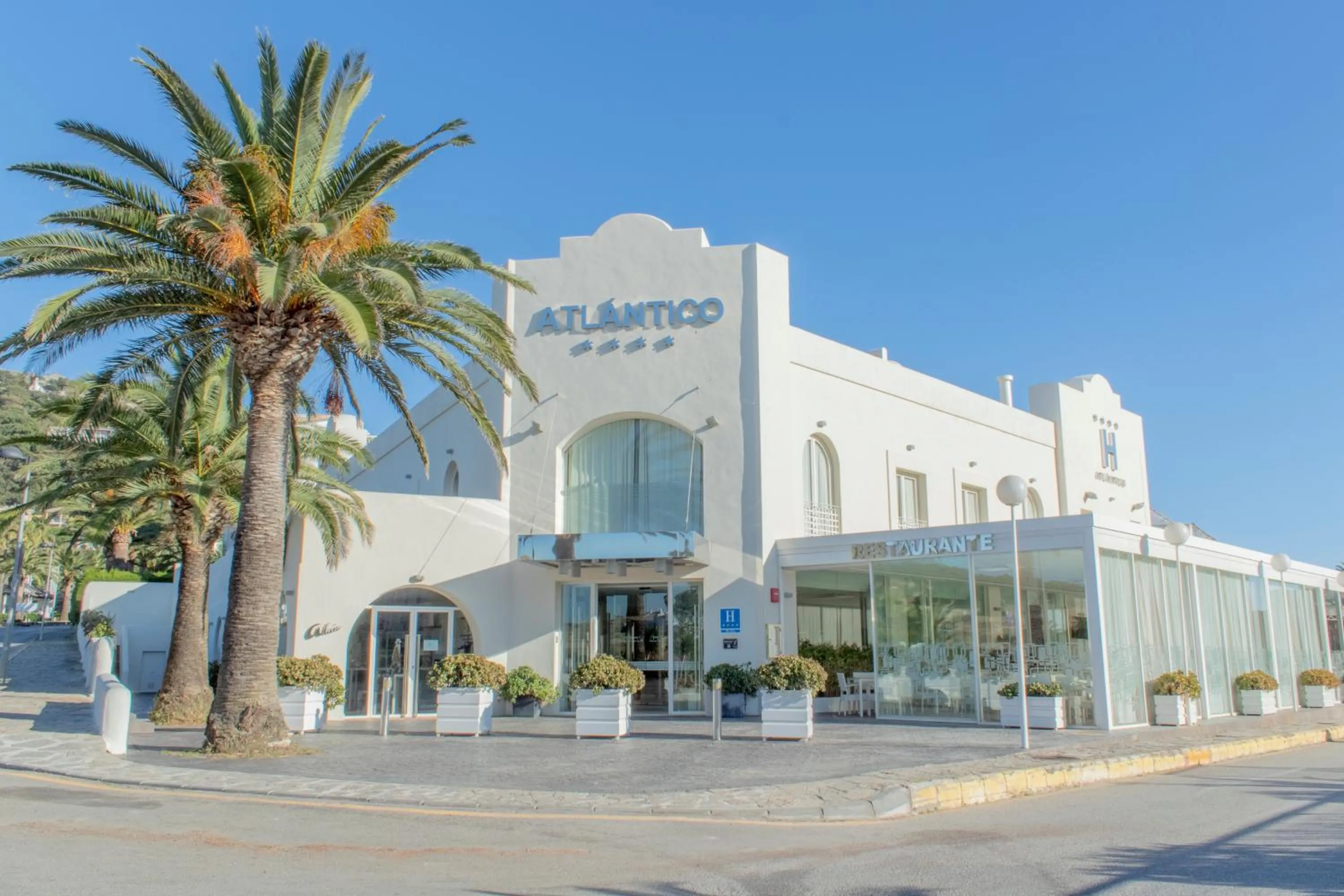 Property building in Hotel Atlántico