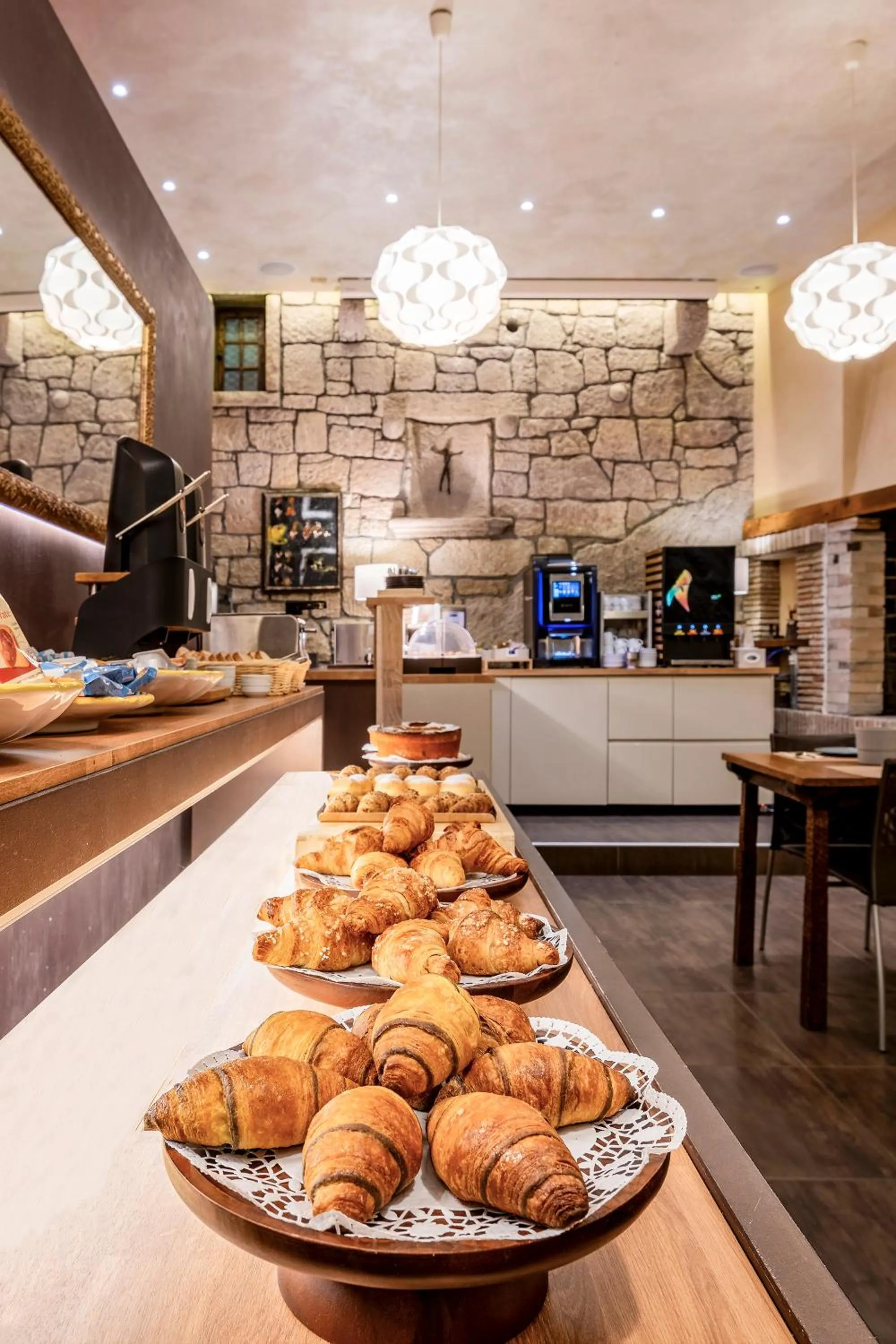 Breakfast in La Grotta Hotel