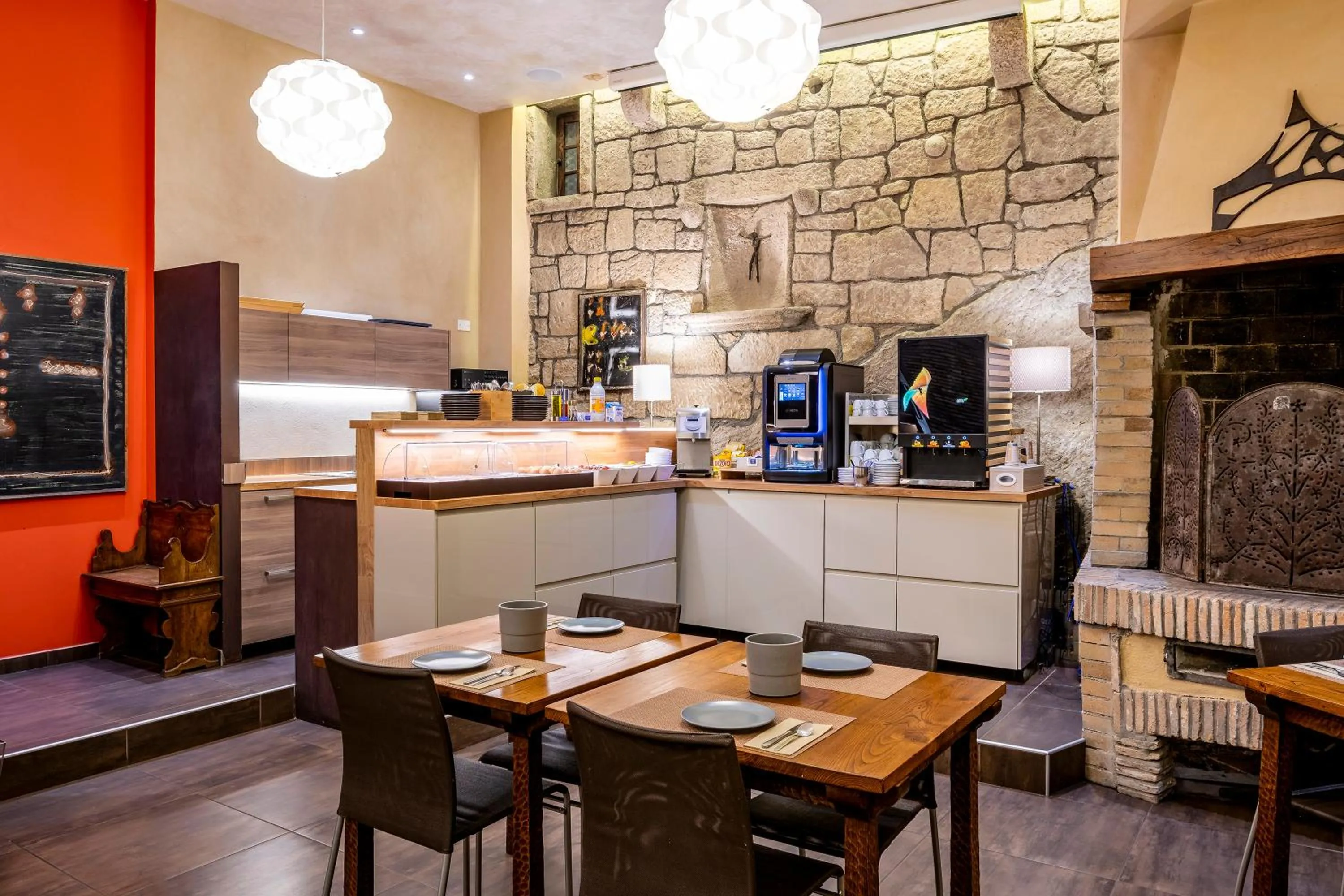 Breakfast in La Grotta Hotel