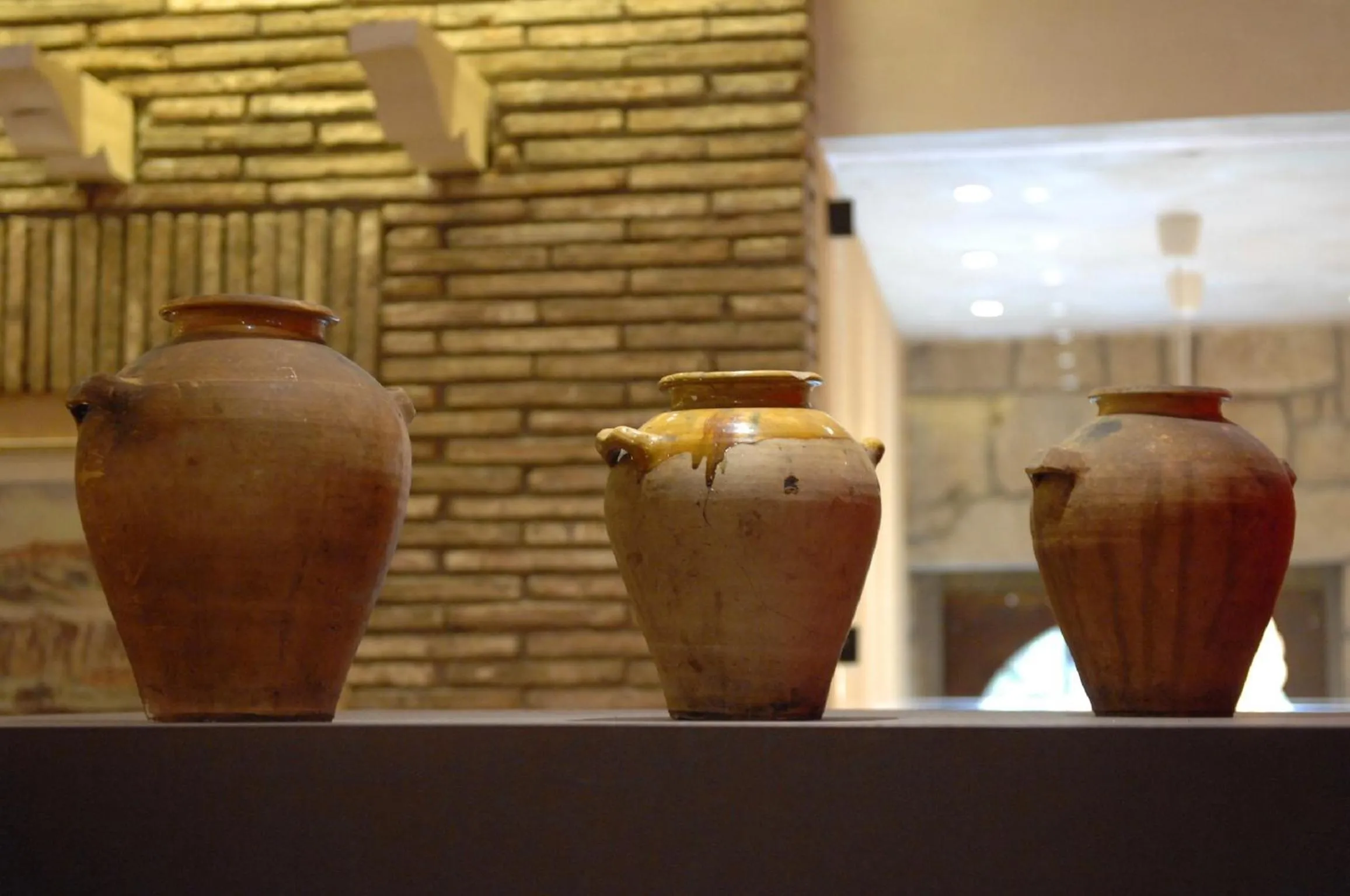 Decorative detail in La Grotta Hotel