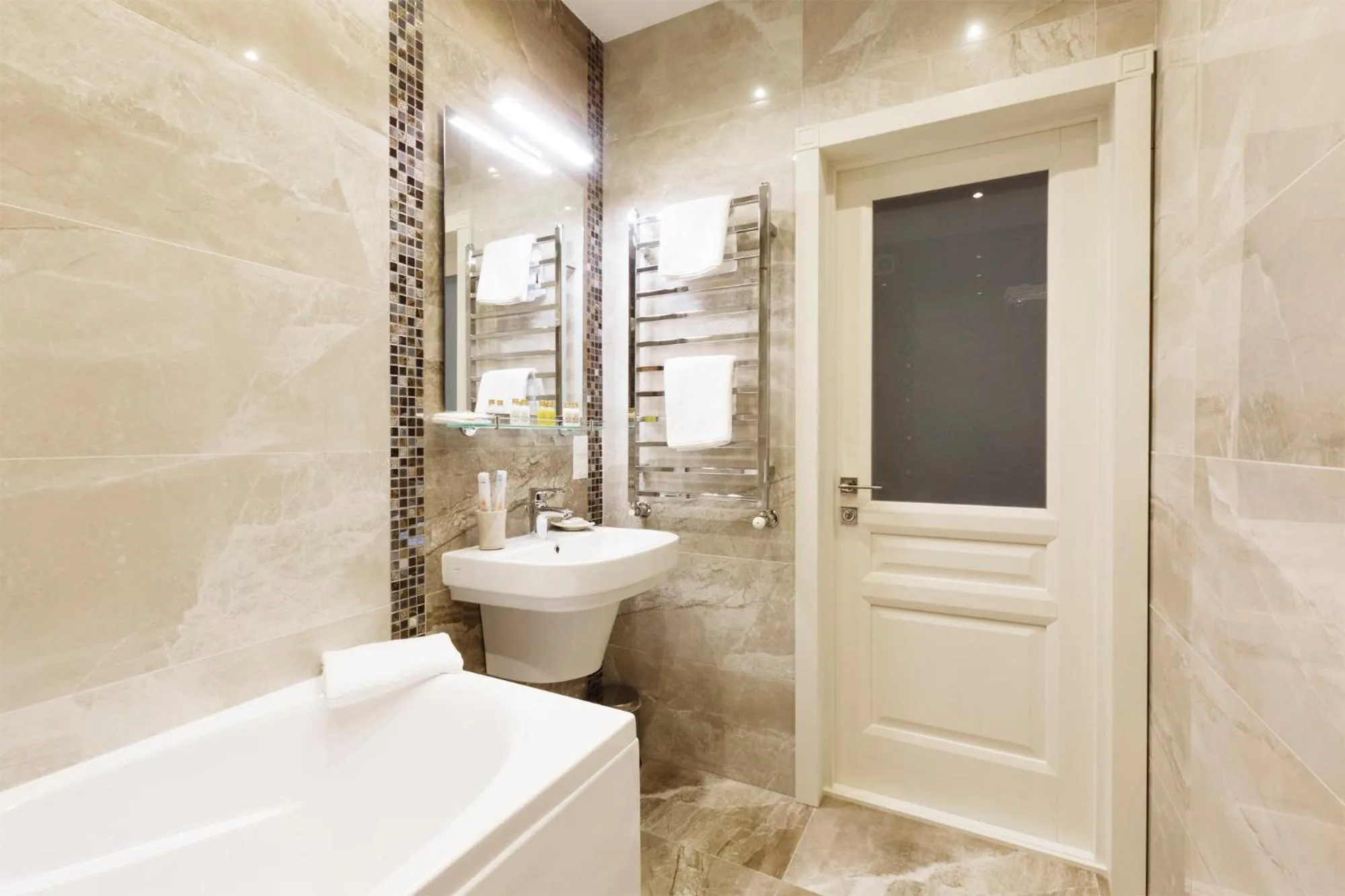 Toilet in Roxen Hotel&Spa