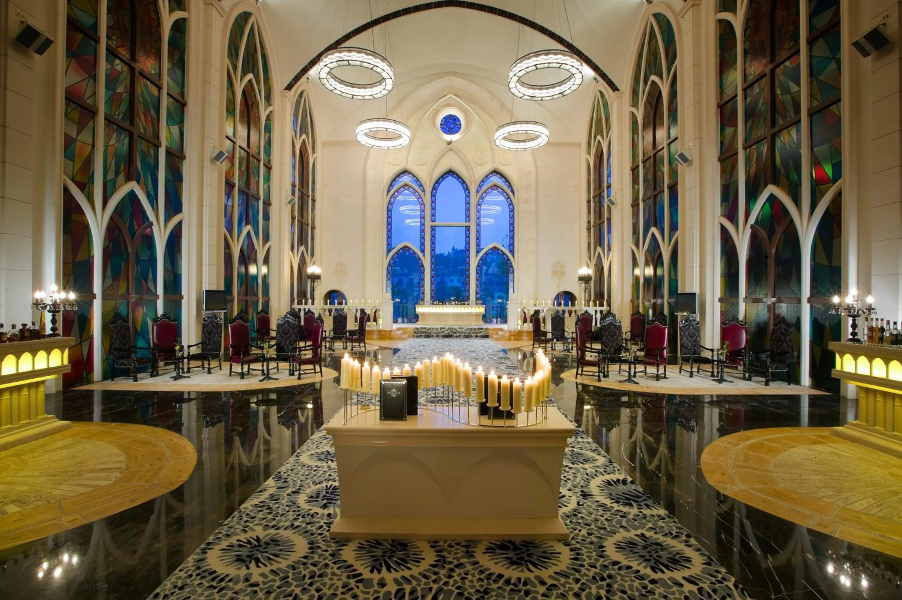 Banquet/Function facilities, Restaurant/Places to Eat in The Interlaken OCT Hotel