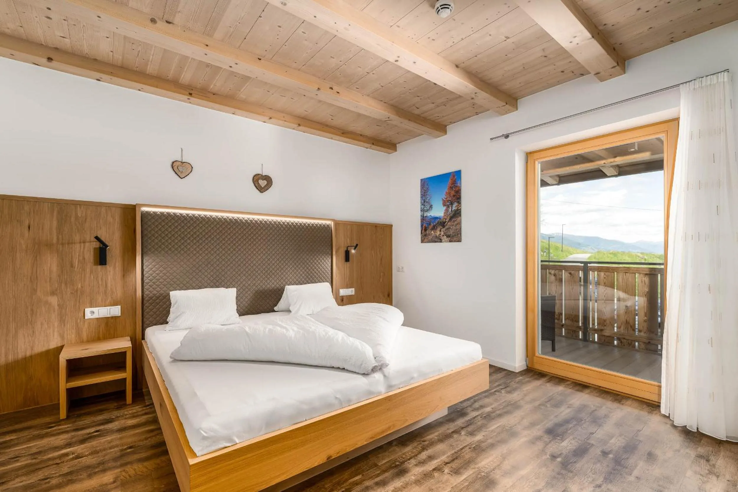 Photo of the whole room, Bed in Hotel Pfeiferhof